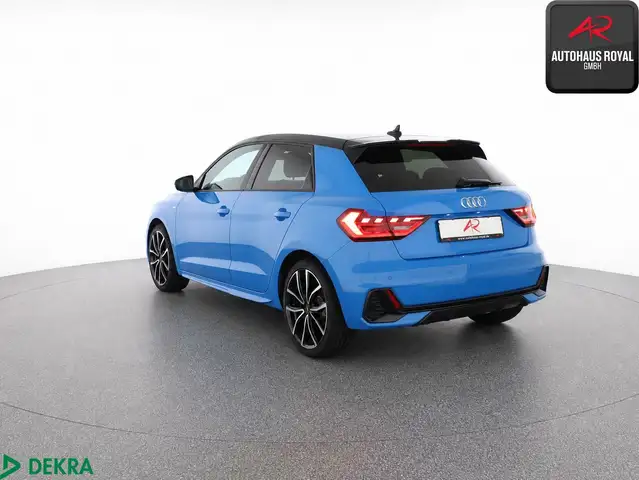 Audi A1 view 3