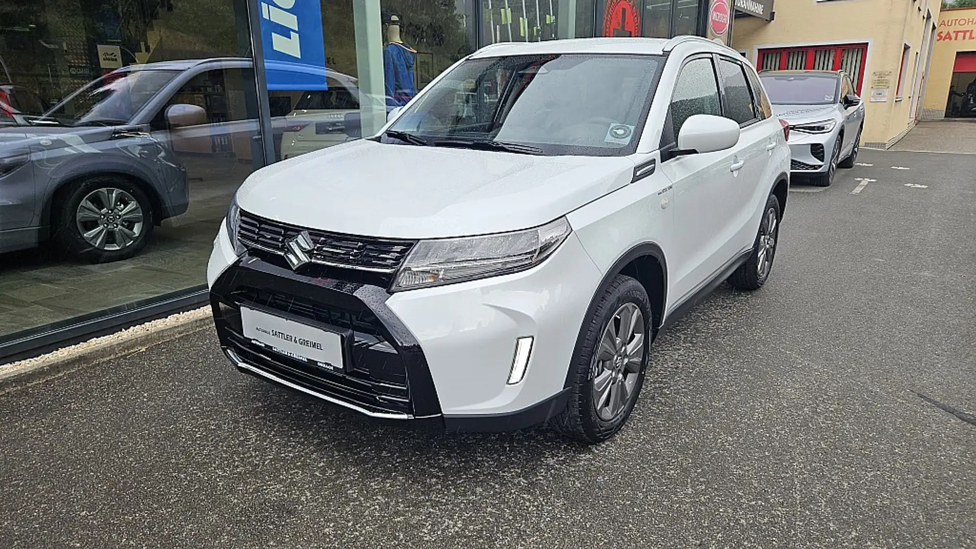 Suzuki Vitara 1,4 DITC Hybrid ALLGRIP shine Weiß - 2
