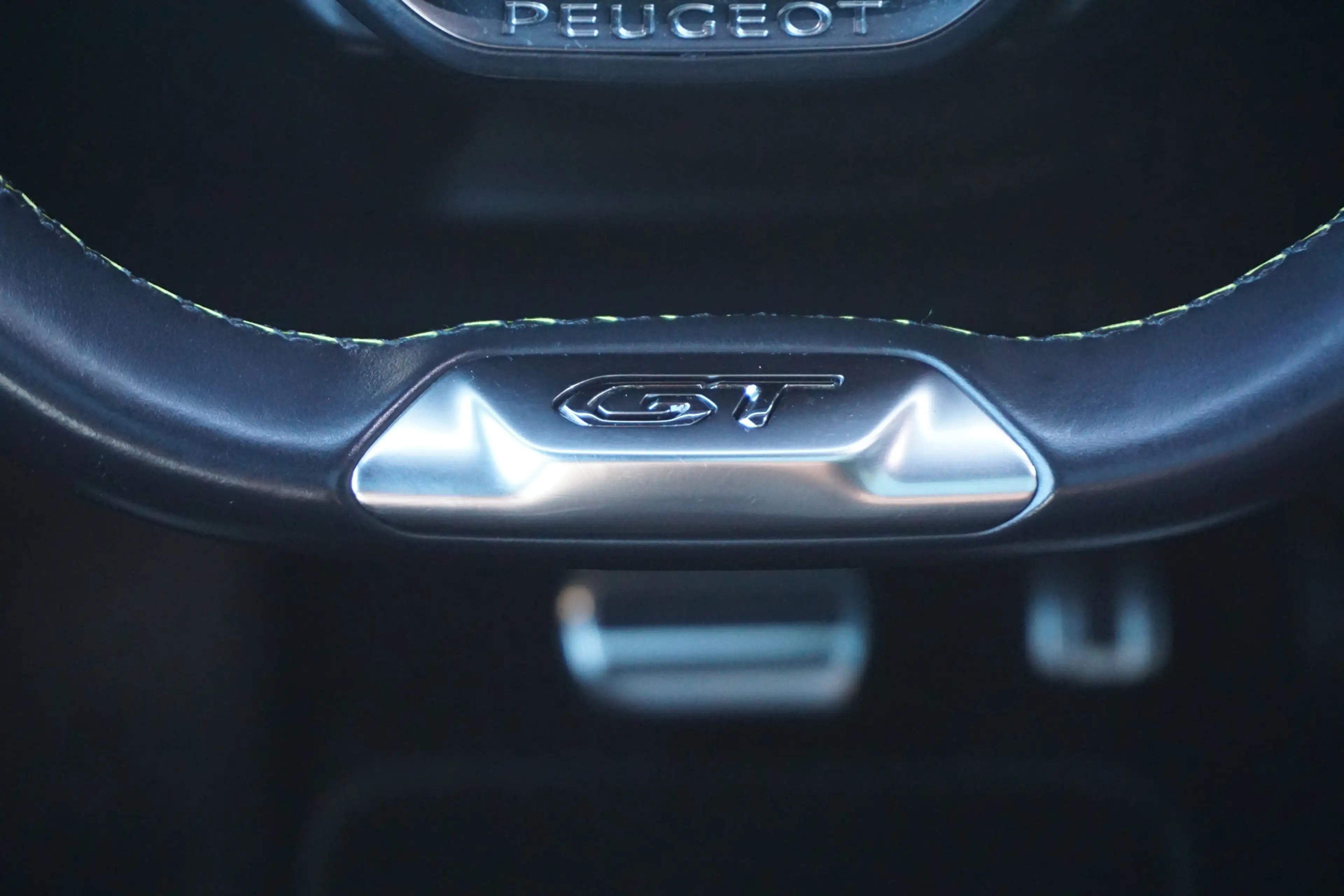 Peugeot e-2008 EV GT 50 kWh Trekhaak | ACC | Camera *All in prijs — photo 12