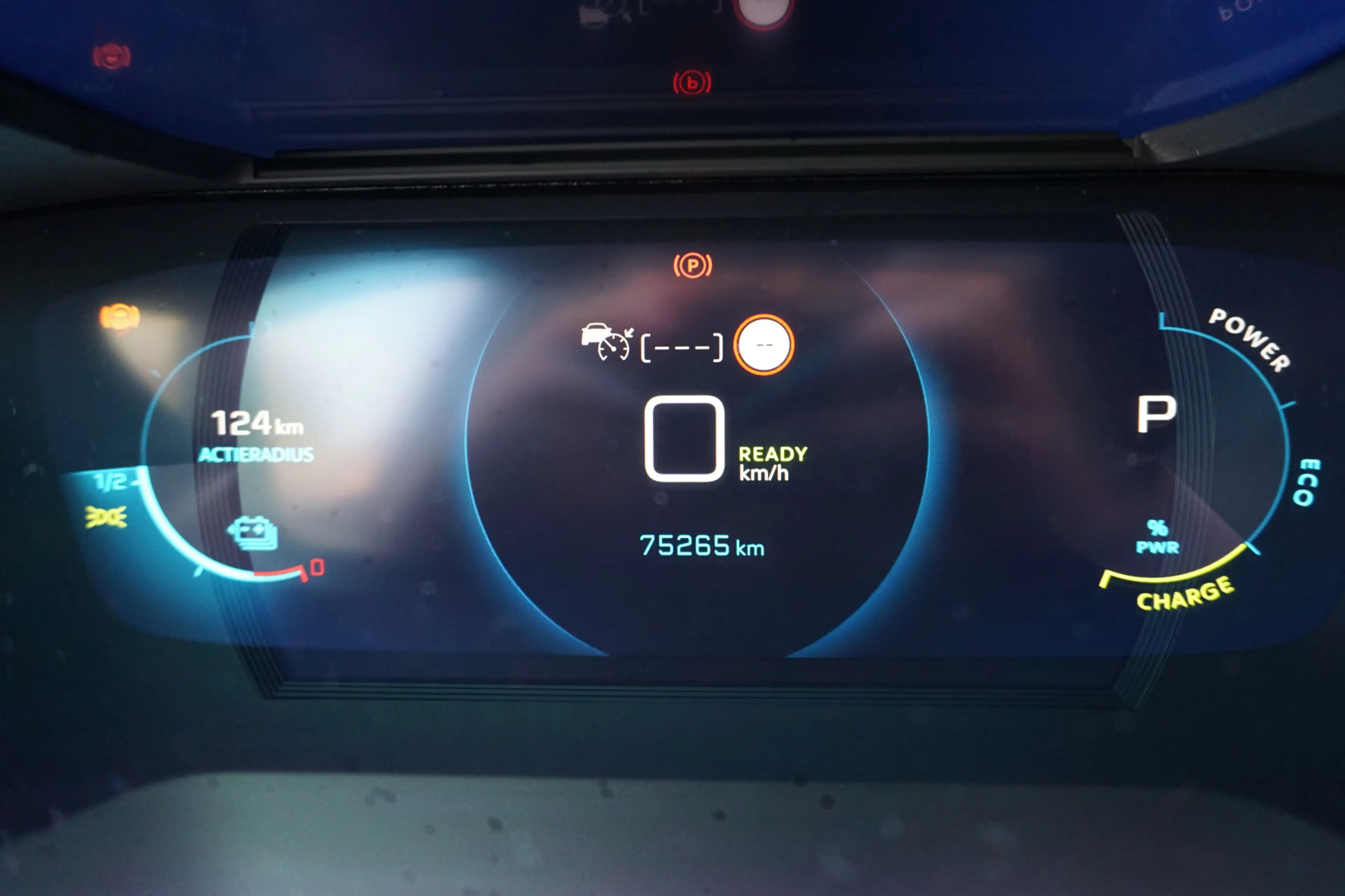 Peugeot e-2008 EV GT 50 kWh Trekhaak | ACC | Camera *All in prijs — photo 18