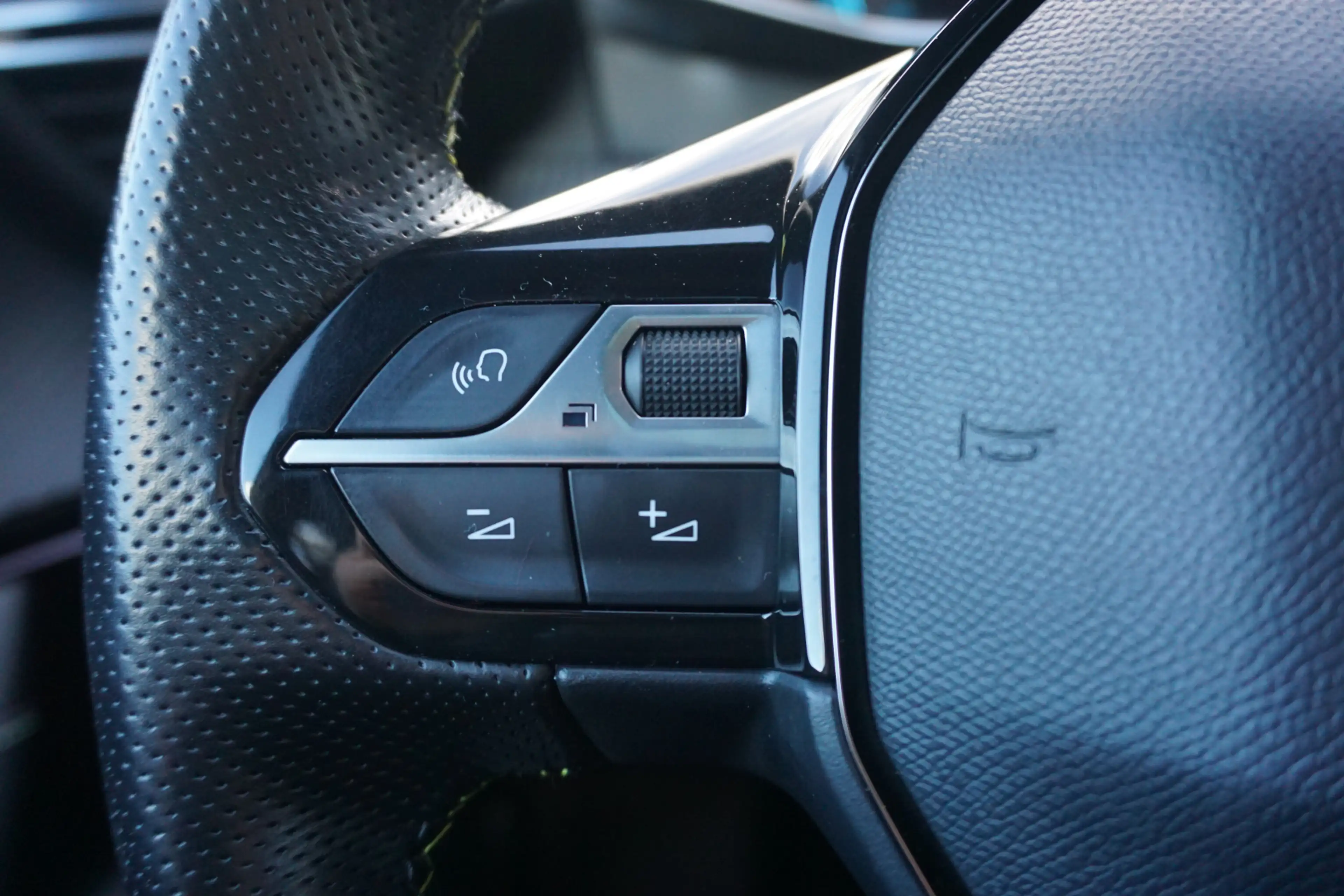 Peugeot e-2008 EV GT 50 kWh Trekhaak | ACC | Camera *All in prijs — photo 13