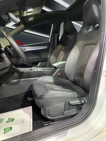 Cupra Leon view 11