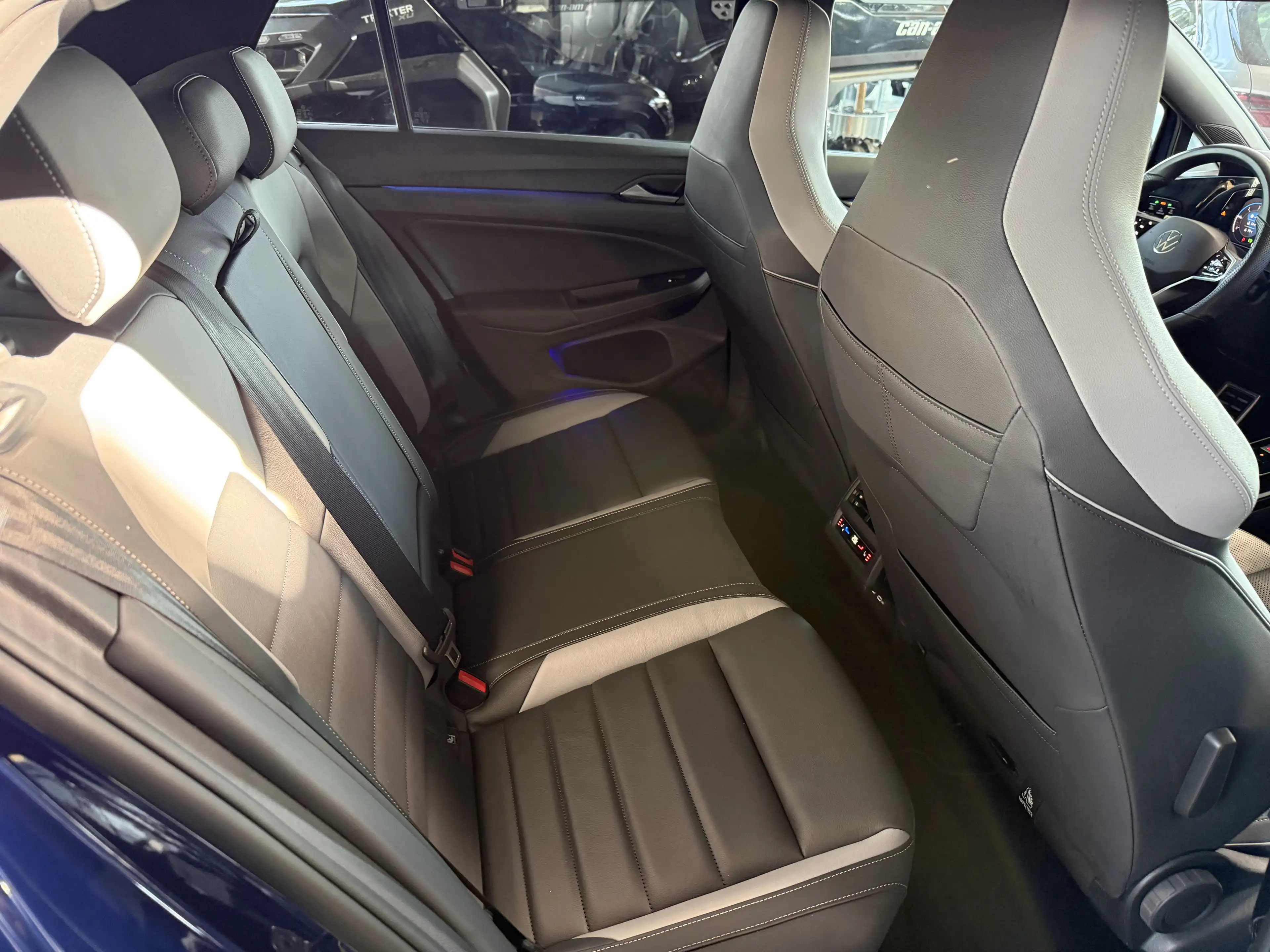 Volkswagen Golf GTD ACC/Kamera/Sitzheizung&Belüftung/Werksgarantie — photo 15