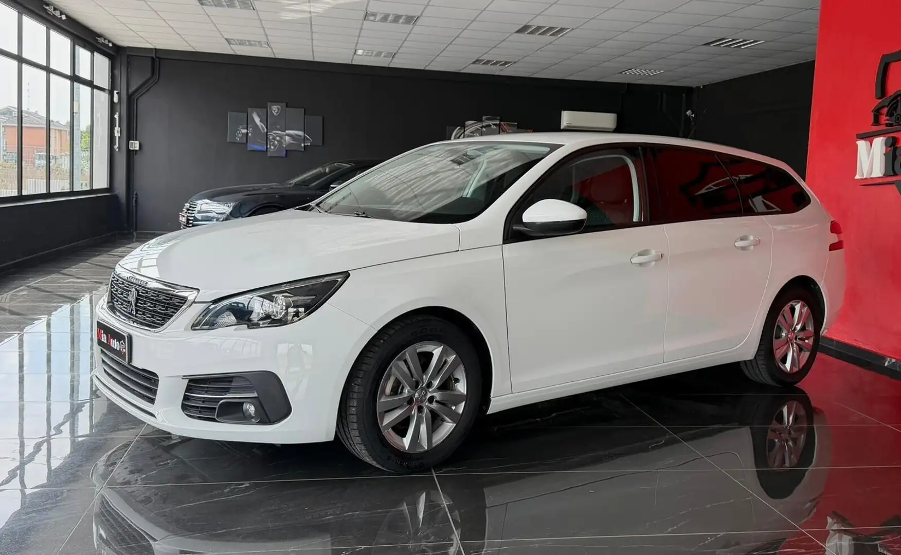 Peugeot 308 308 BlueHDi 130 S&S SW Allure Bianco - 1