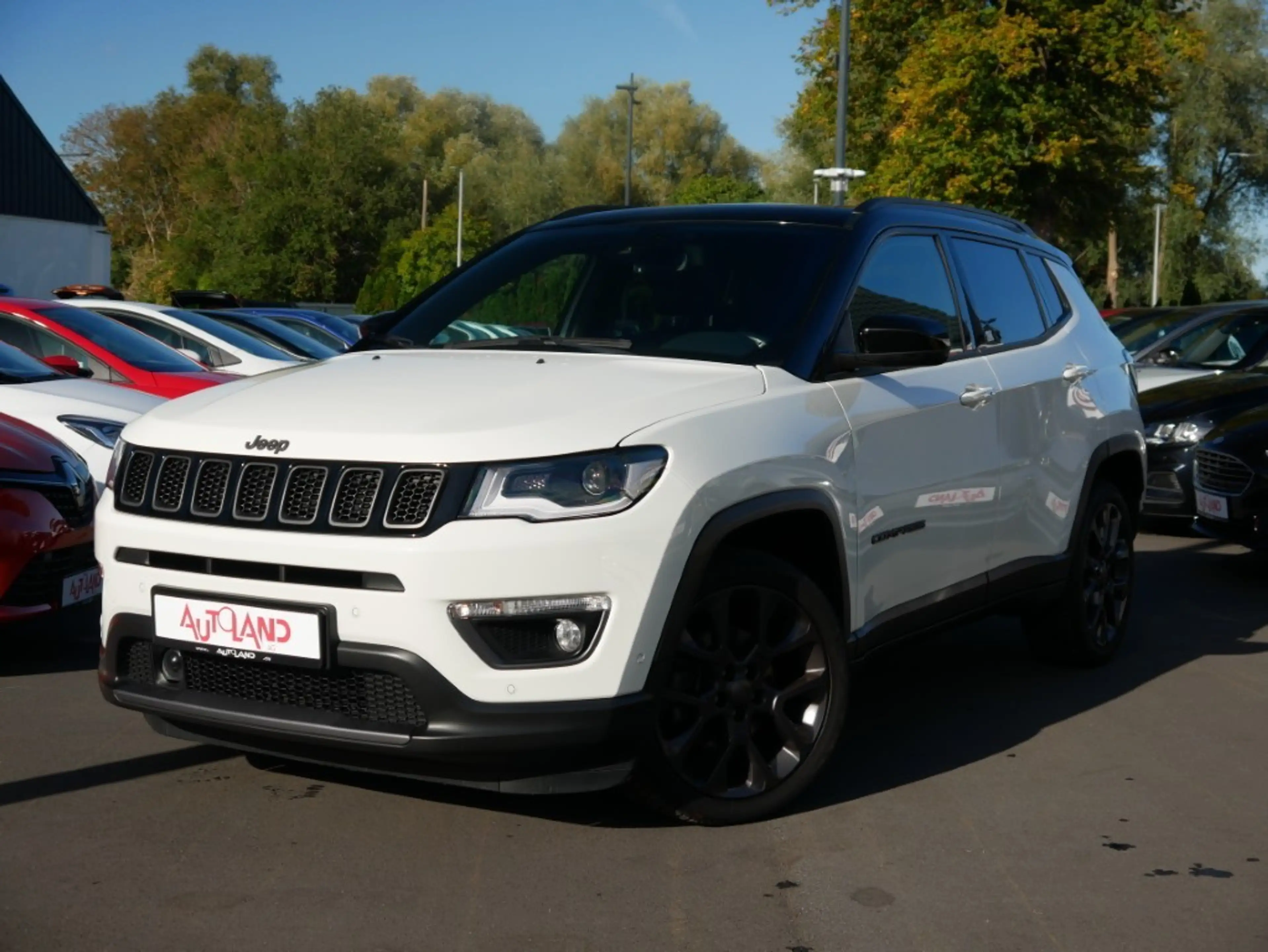 Jeep Compass 1.3 S FWD Sitzbelüftung Lenkradheizung