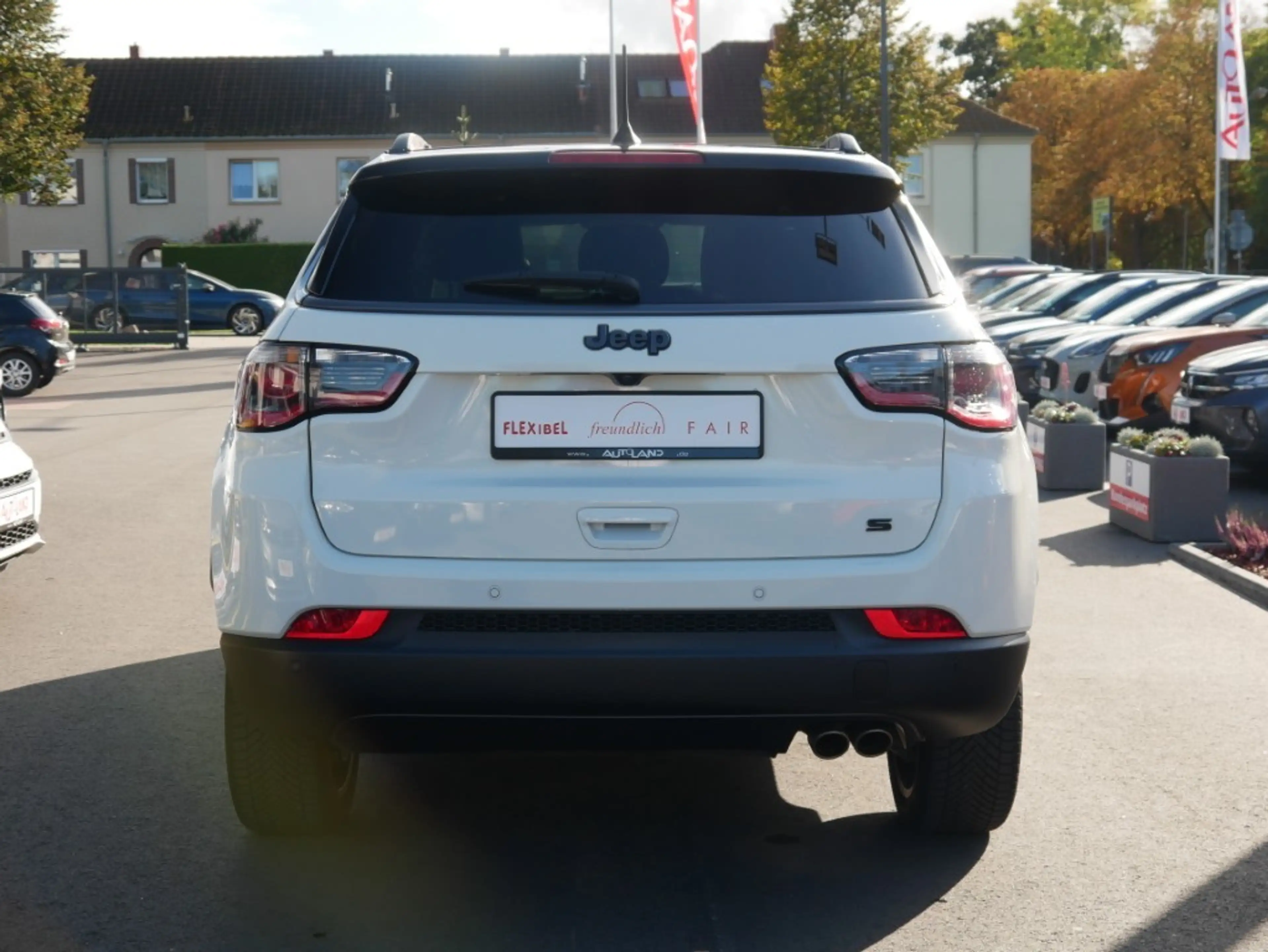 Jeep Compass 1.3 S FWD Sitzbelüftung Lenkradheizung — photo 3