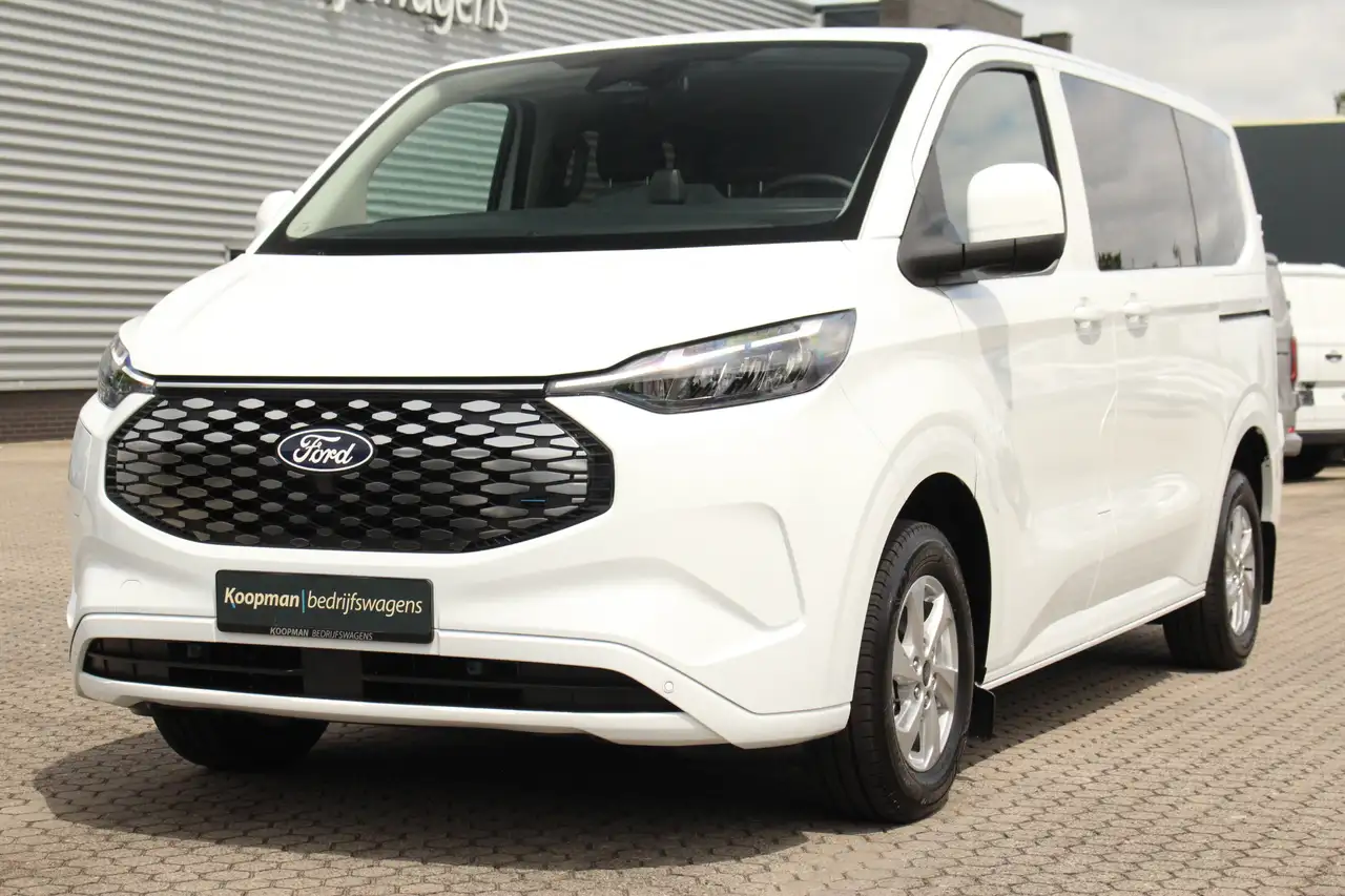 Ford Transit Custom 2026