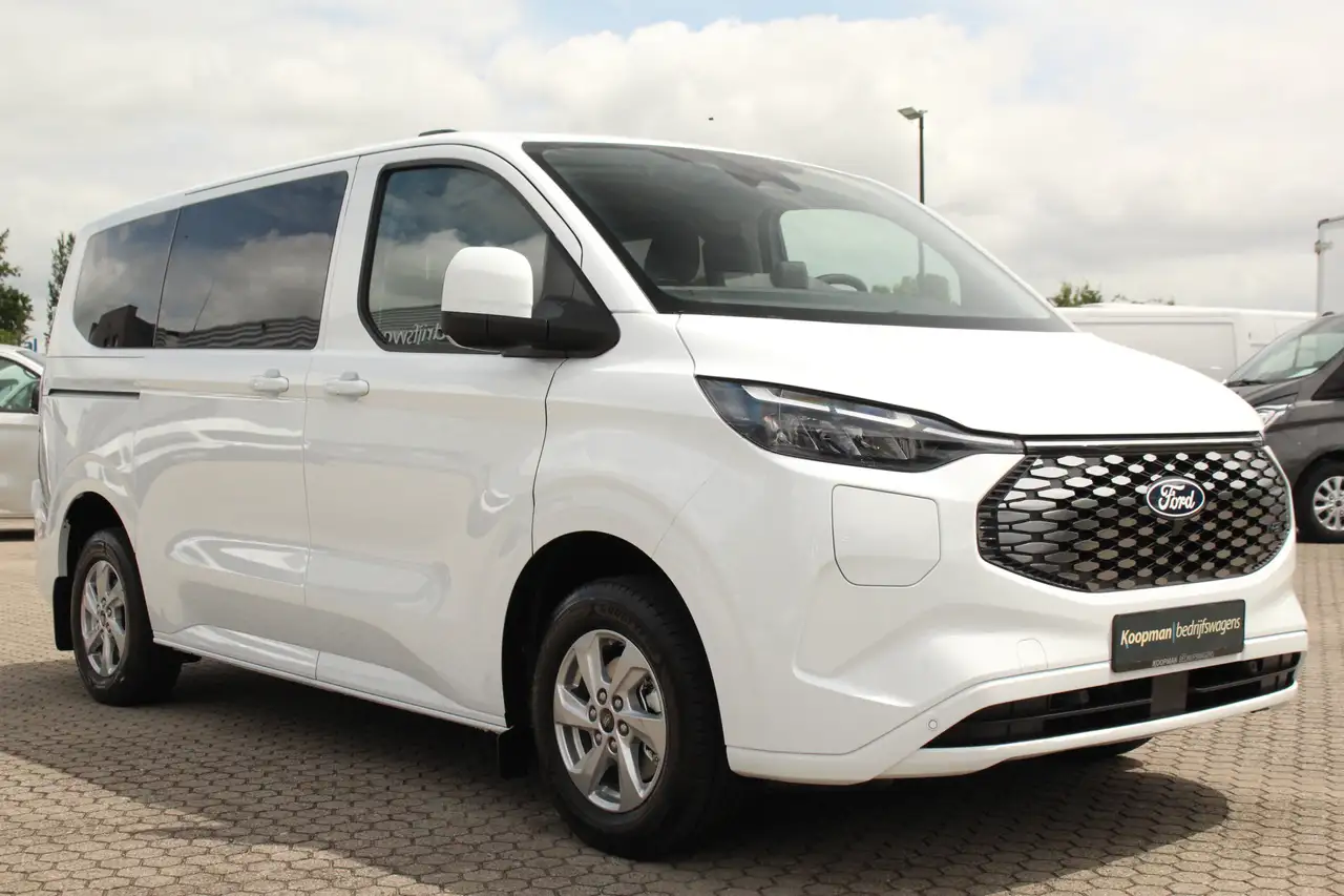 Ford Transit Custom 2026