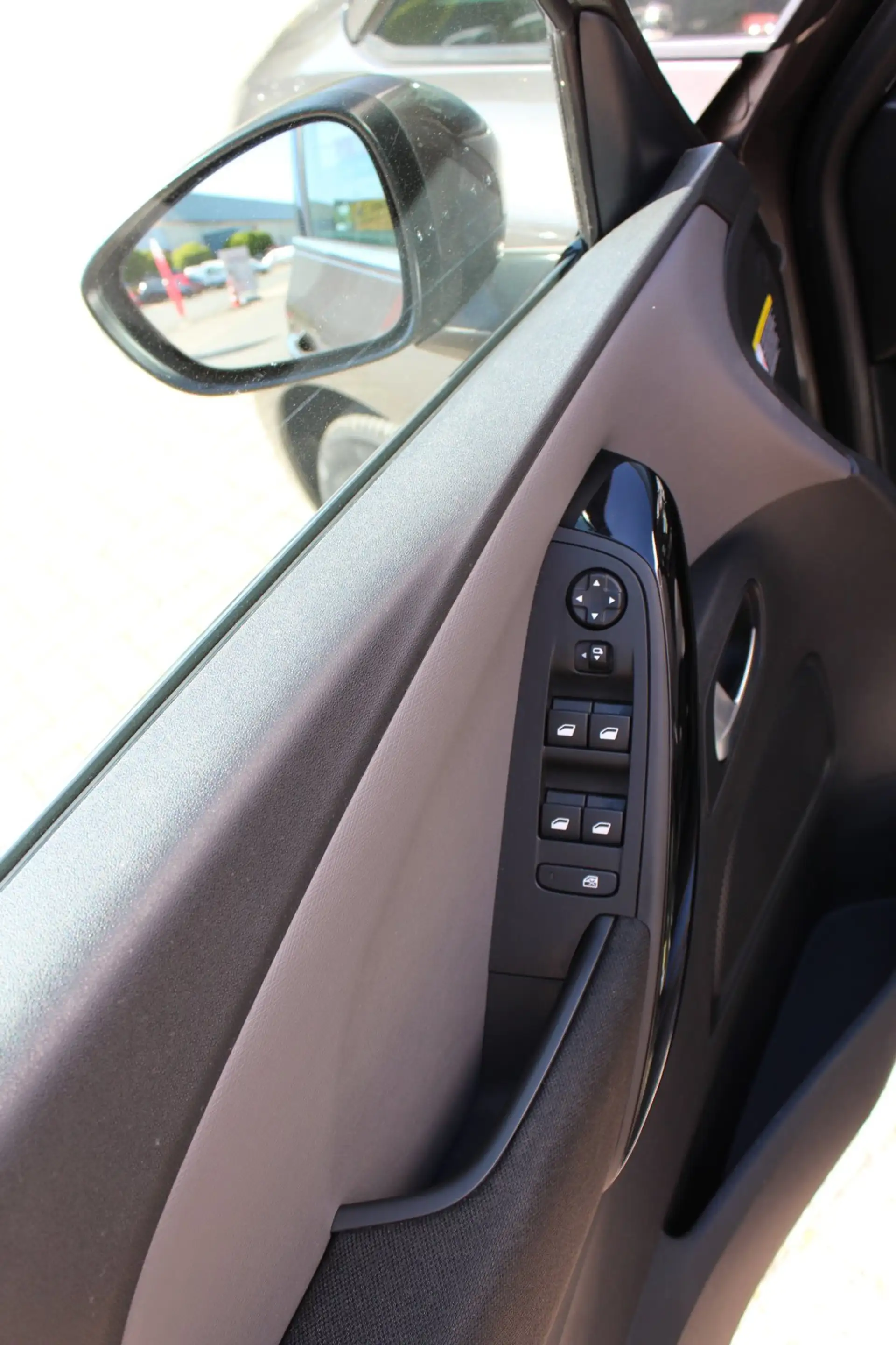 Citroen C4 Picasso 1.2 PureTech Business — photo 3