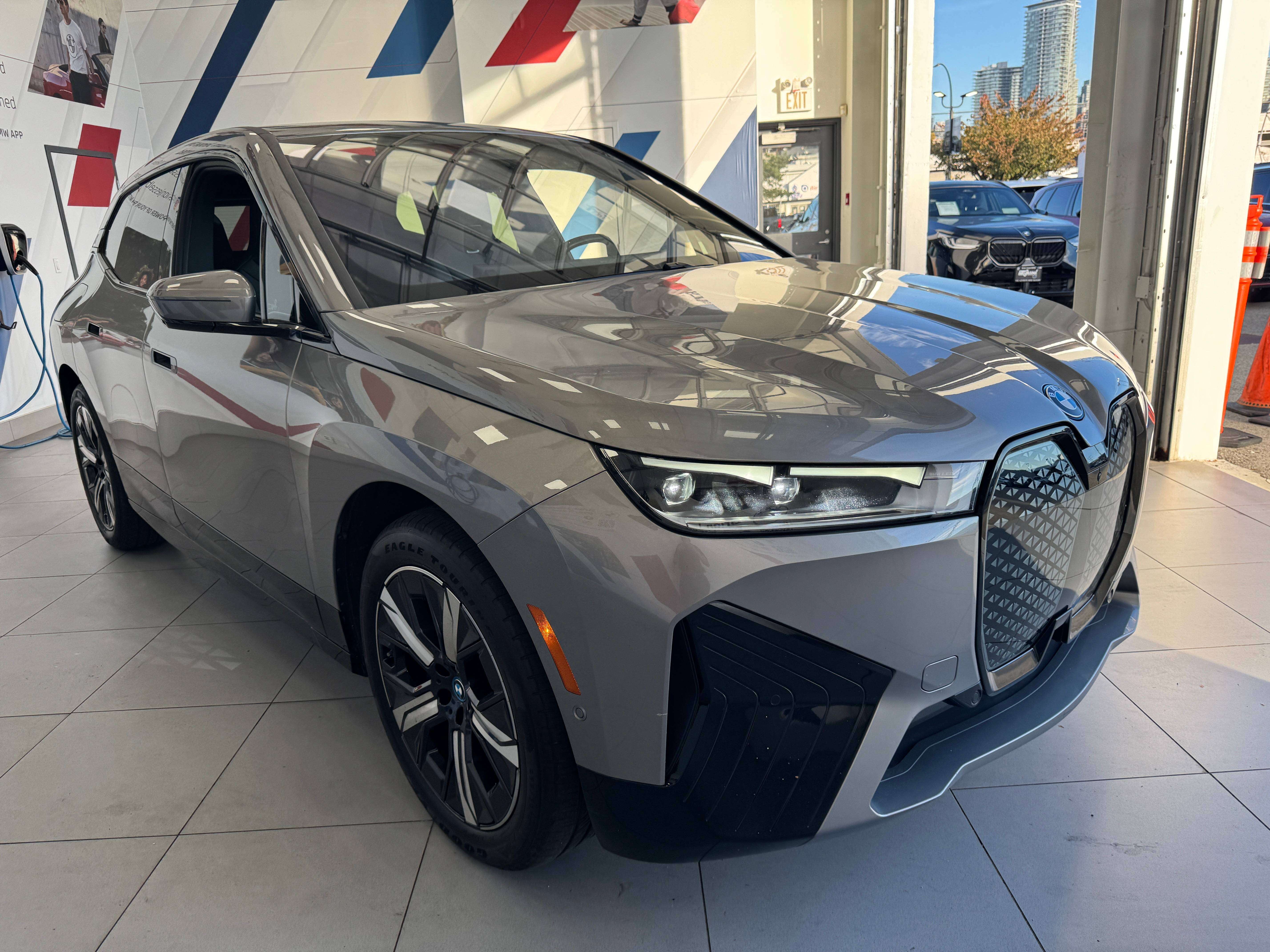 2024 BMW iX