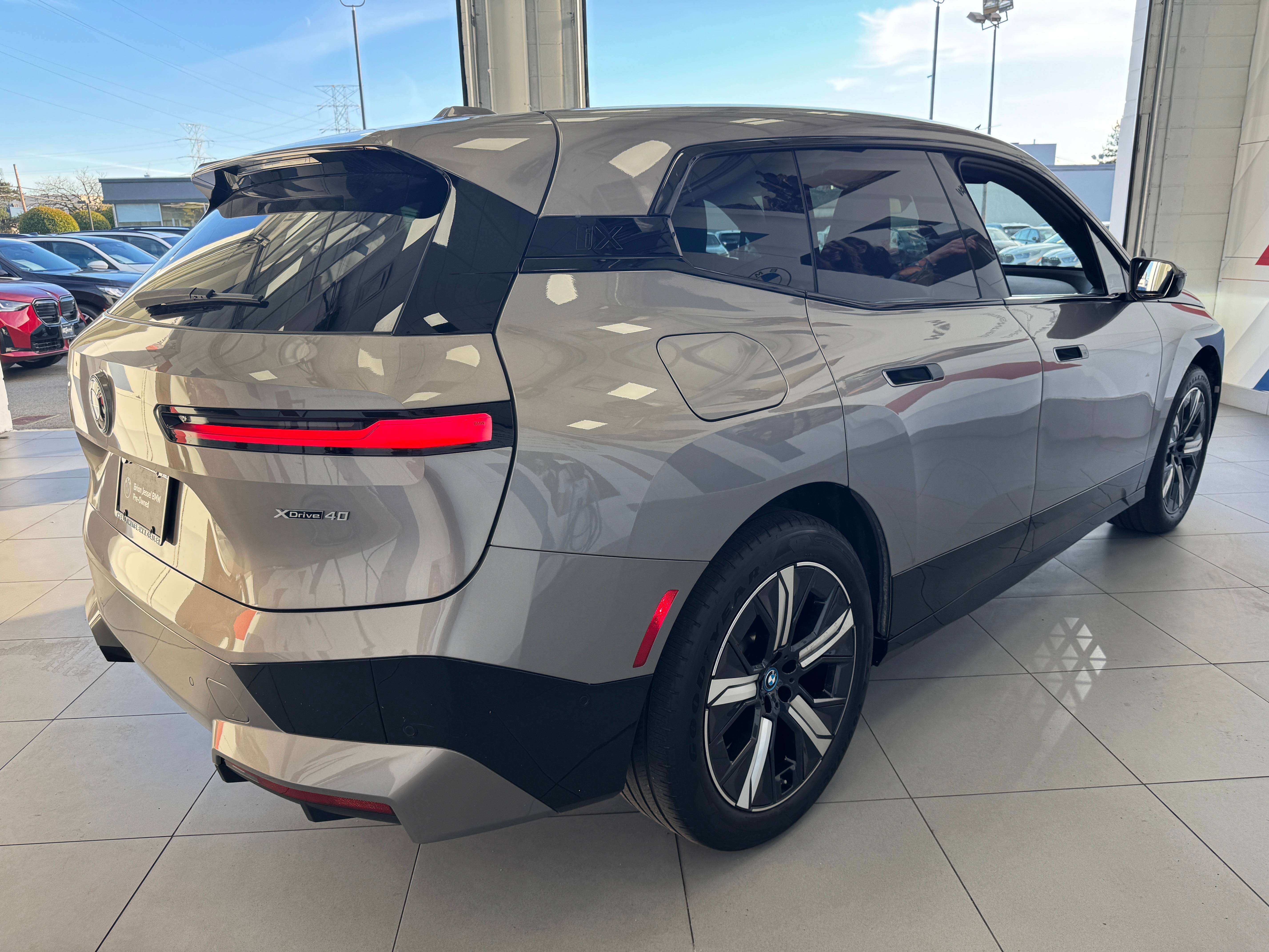 2024 BMW iX