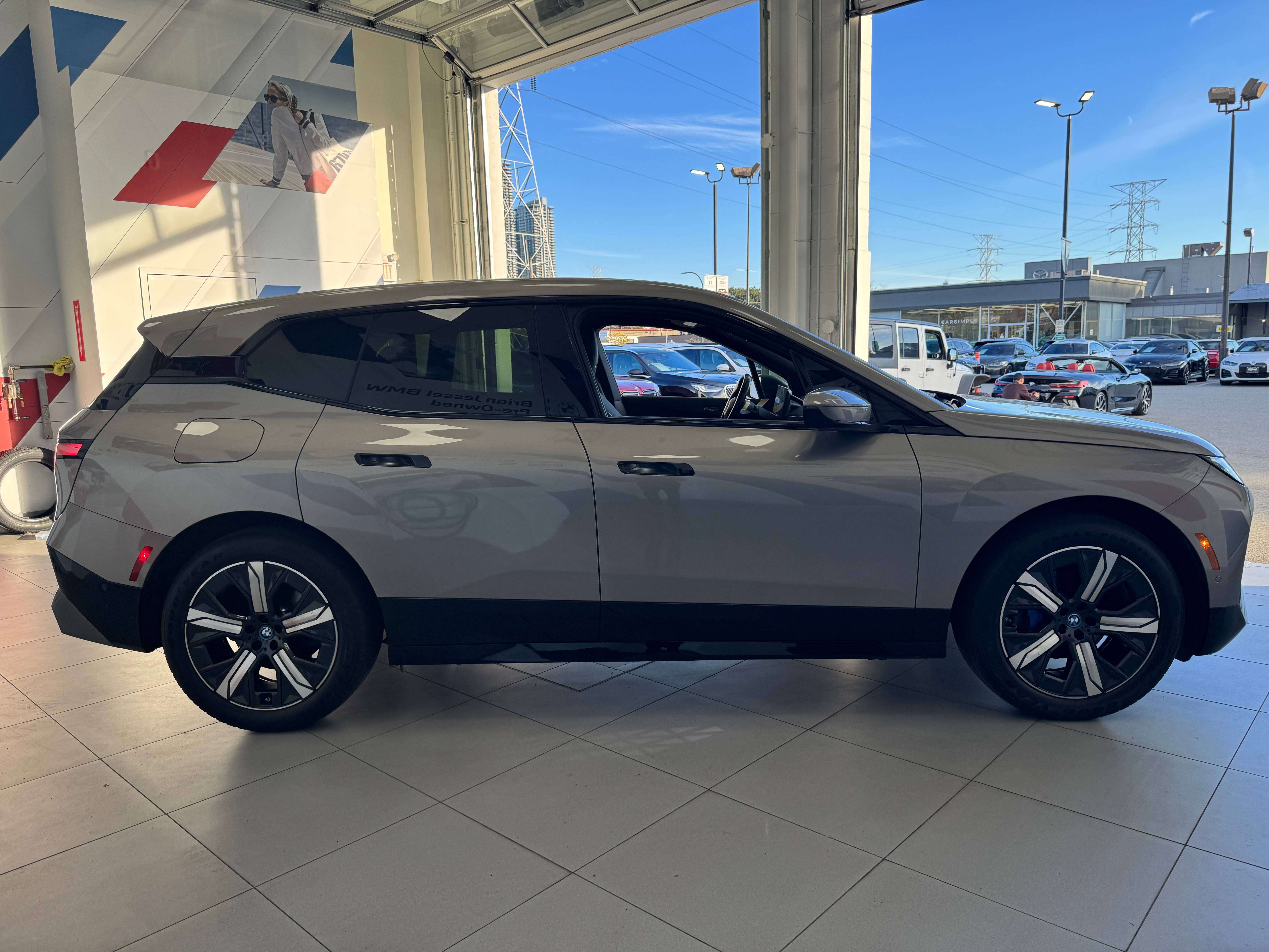2024 BMW iX