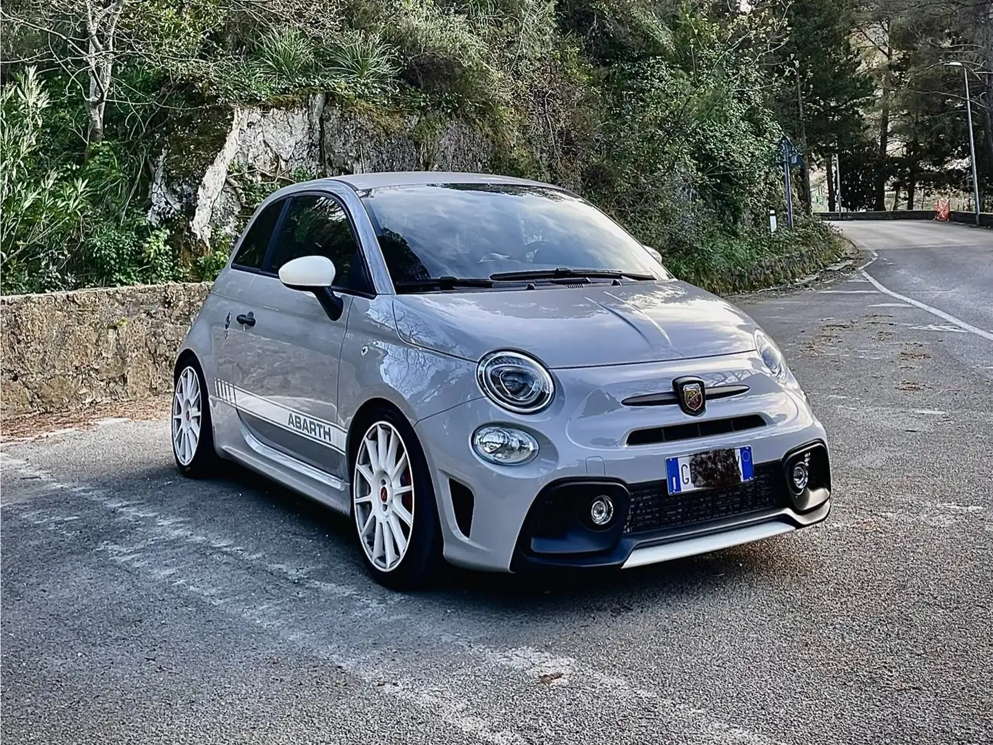Abarth 595 595+1.4+t-jet+esseesse+180cv Grigio - 1