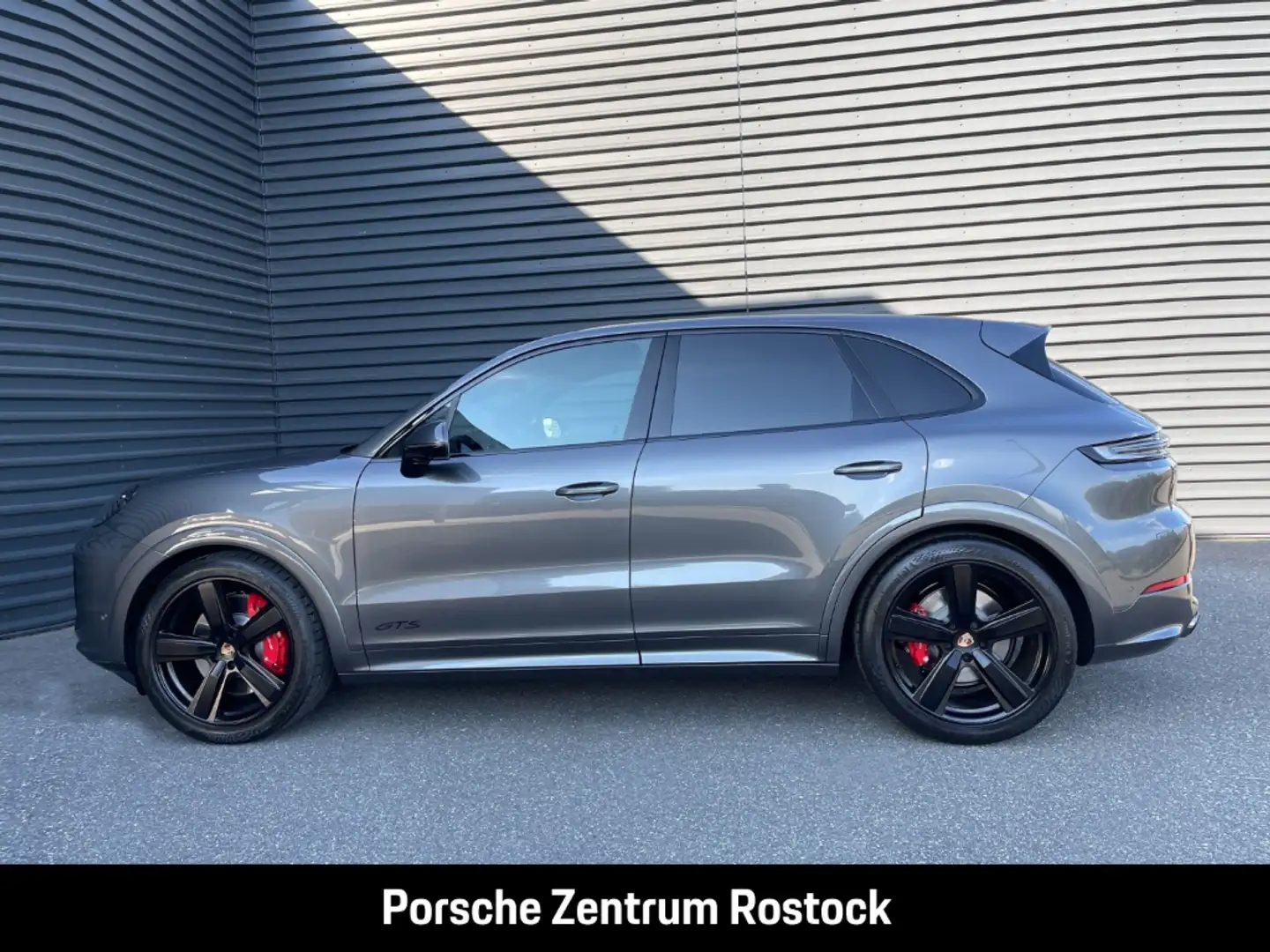 Porsche Cayenne GTS InnoDrive Head-Up LED-Matrix BOSE Grijs - 2
