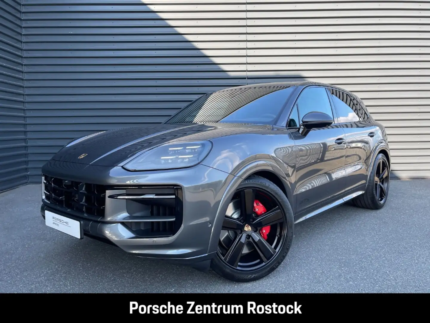 Porsche Cayenne GTS InnoDrive Head-Up LED-Matrix BOSE Grijs - 1