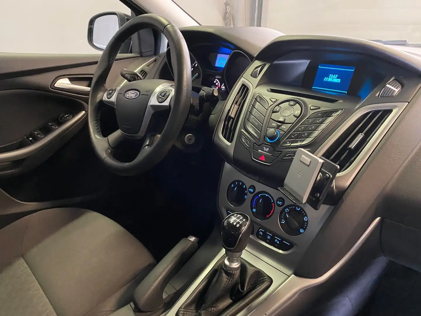 Ford Focus 1,6 EcoBoost 150PS nur 45.TKM ! Noir - 2