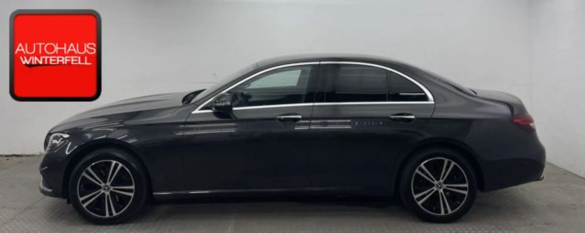 Mercedes-Benz E 300 d 4M AVANTGARDE AHK+KEYLESS+DISTRONIC+MBUX Gri - 2