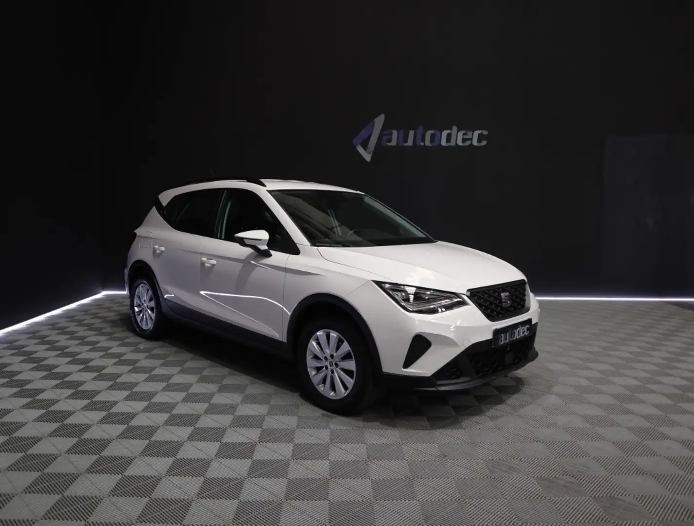 SEAT Arona 1.0 TSI S&S Style 110 Blanc - 1