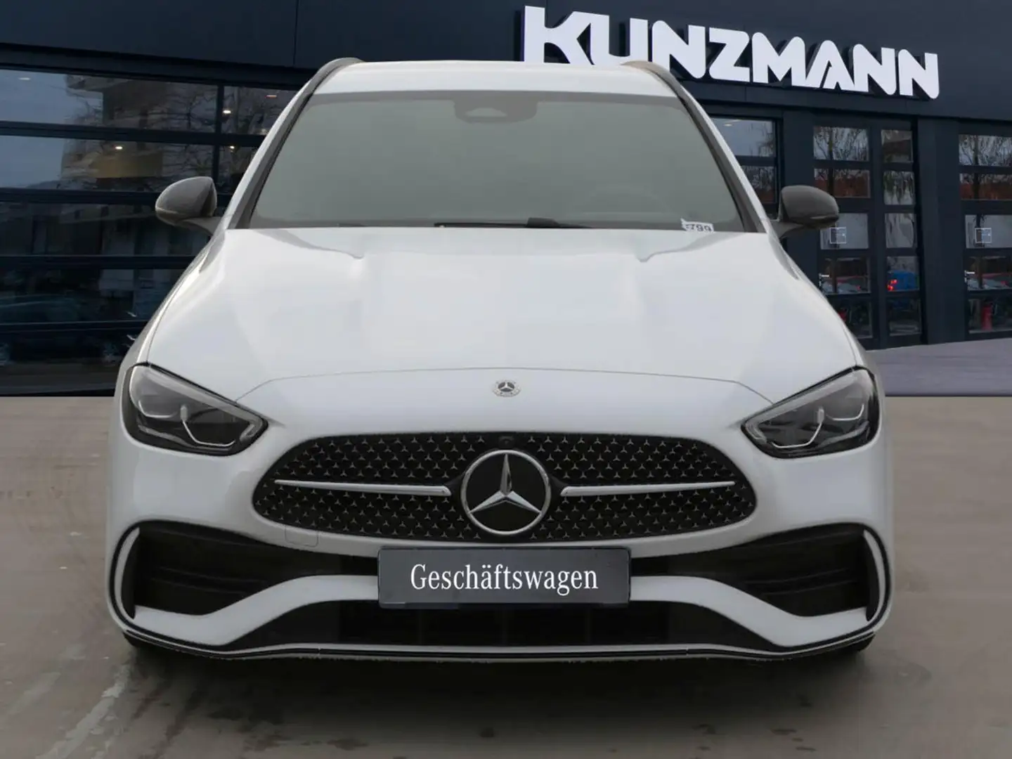 Mercedes-Benz C 220 d 4MATIC T-Modell AMG Night Distronic AHK Weiß - 2
