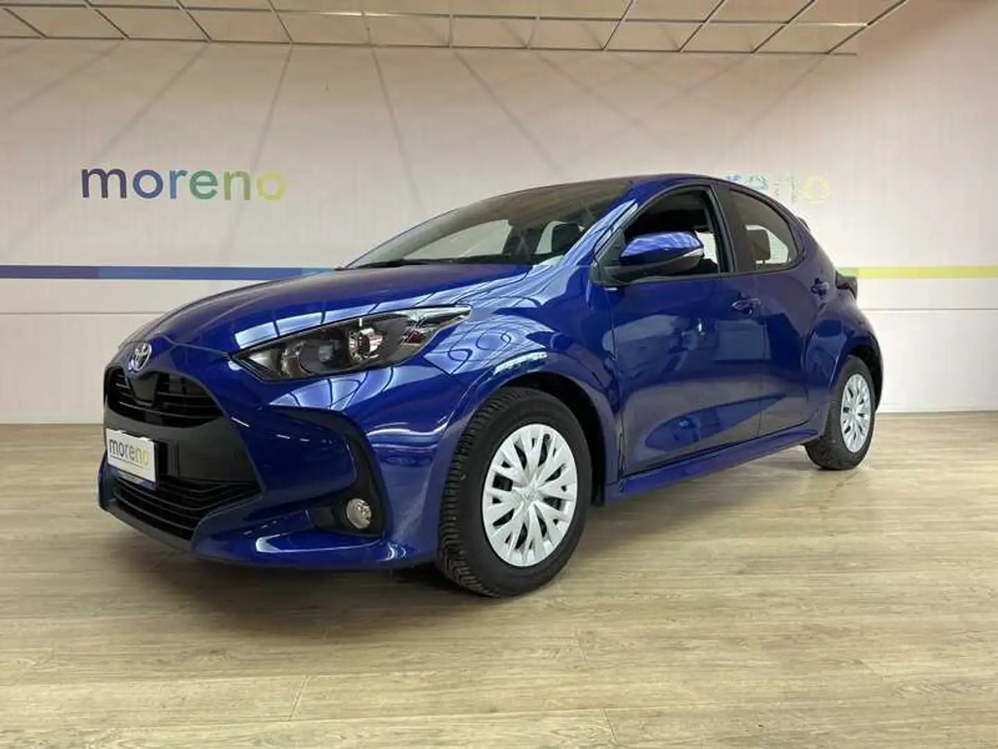 Toyota Yaris 1.0 Active Blu/Azzurro - 1