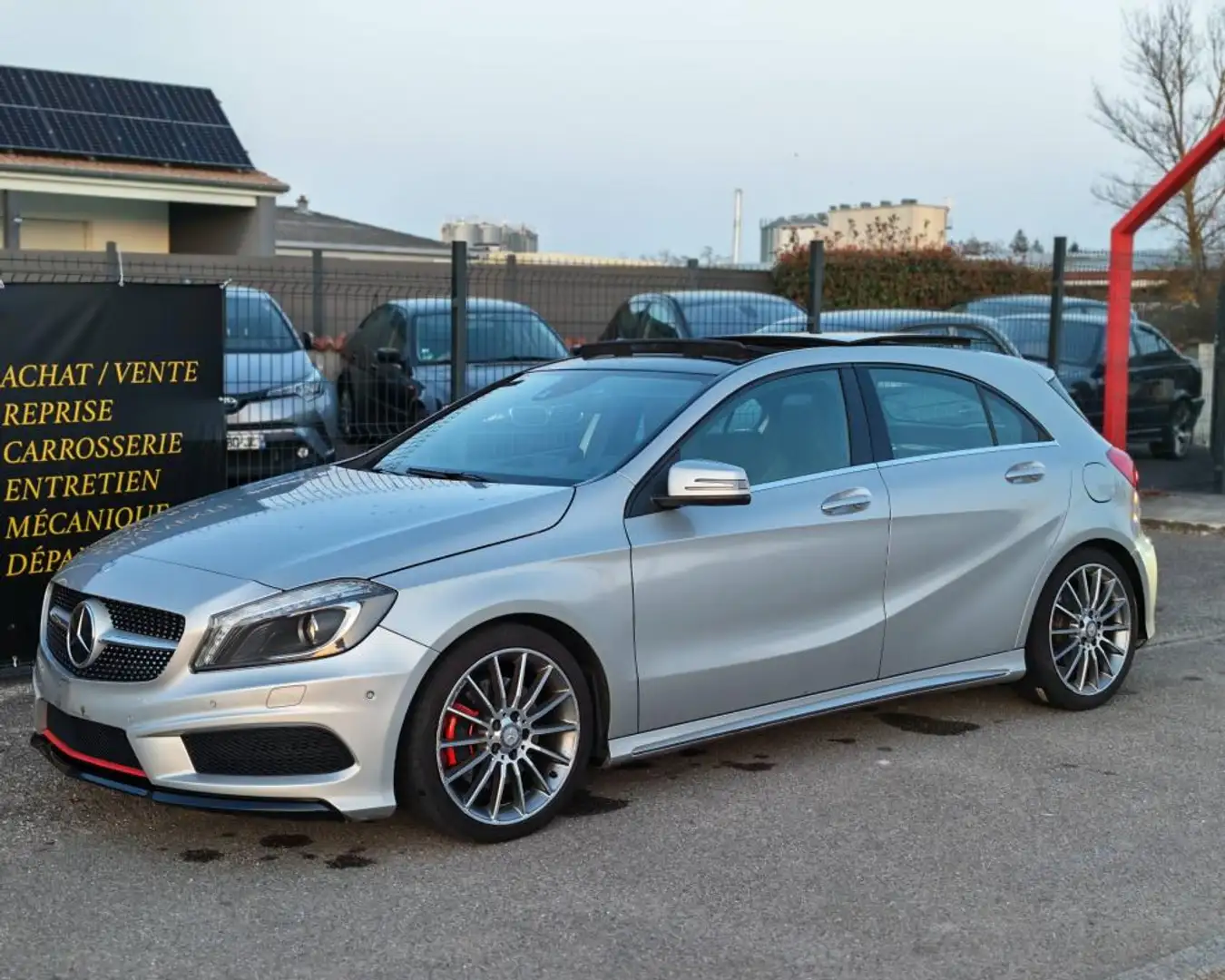 Mercedes-Benz A 250 250 Version Sport 7G-DCT Grau - 2