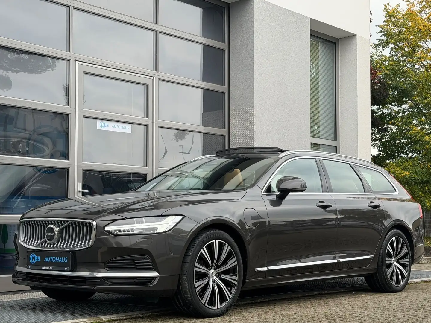 Volvo V90 T8 RECHARGE AWD*ULTIMATE*B&W*PANO*360*HUD*19 Gris - 1