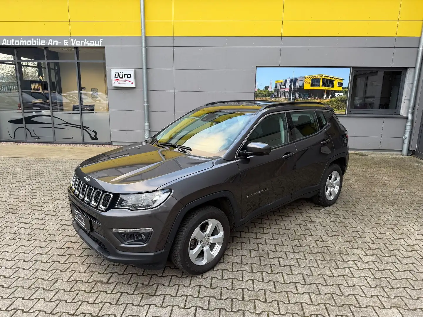 Jeep Compass Longitude 4WD/ALLRAD/LEDER/AHK/ALLWETTER Grau - 1