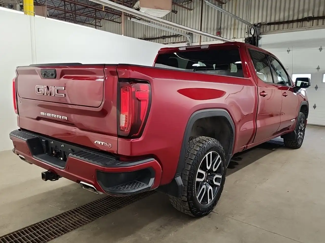 GMC Sierra 1500 снимка GMC Sierra 1500