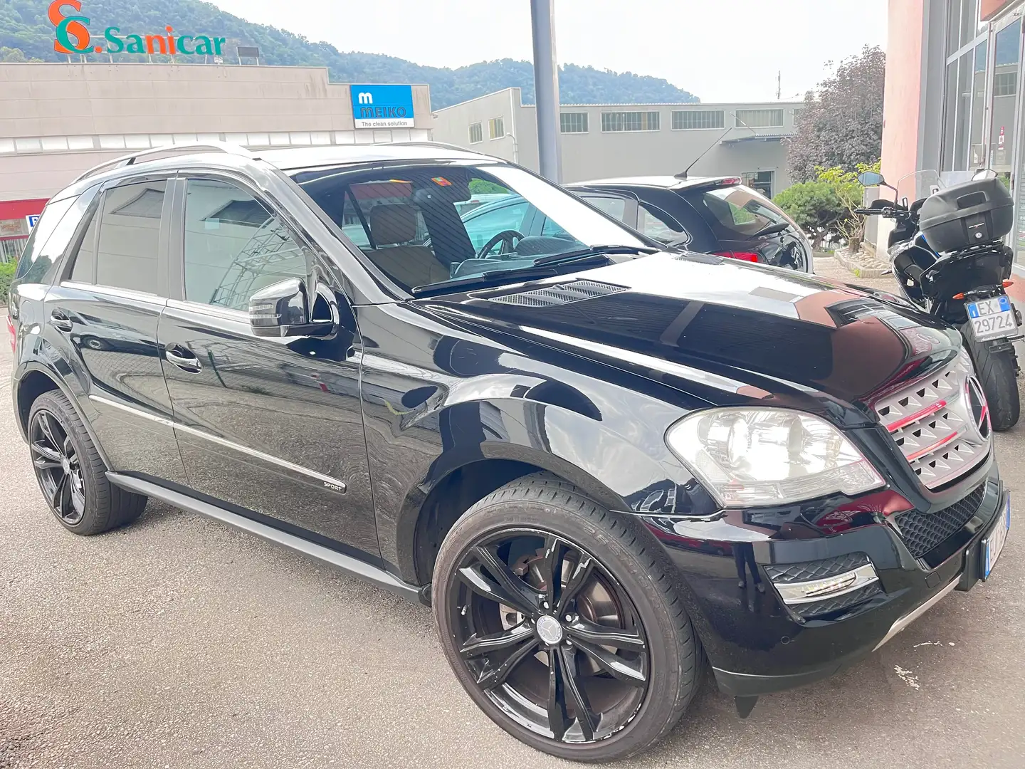 Mercedes-Benz ML 350 Classe M - W164 cdi Sport auto E5 Nero - 2