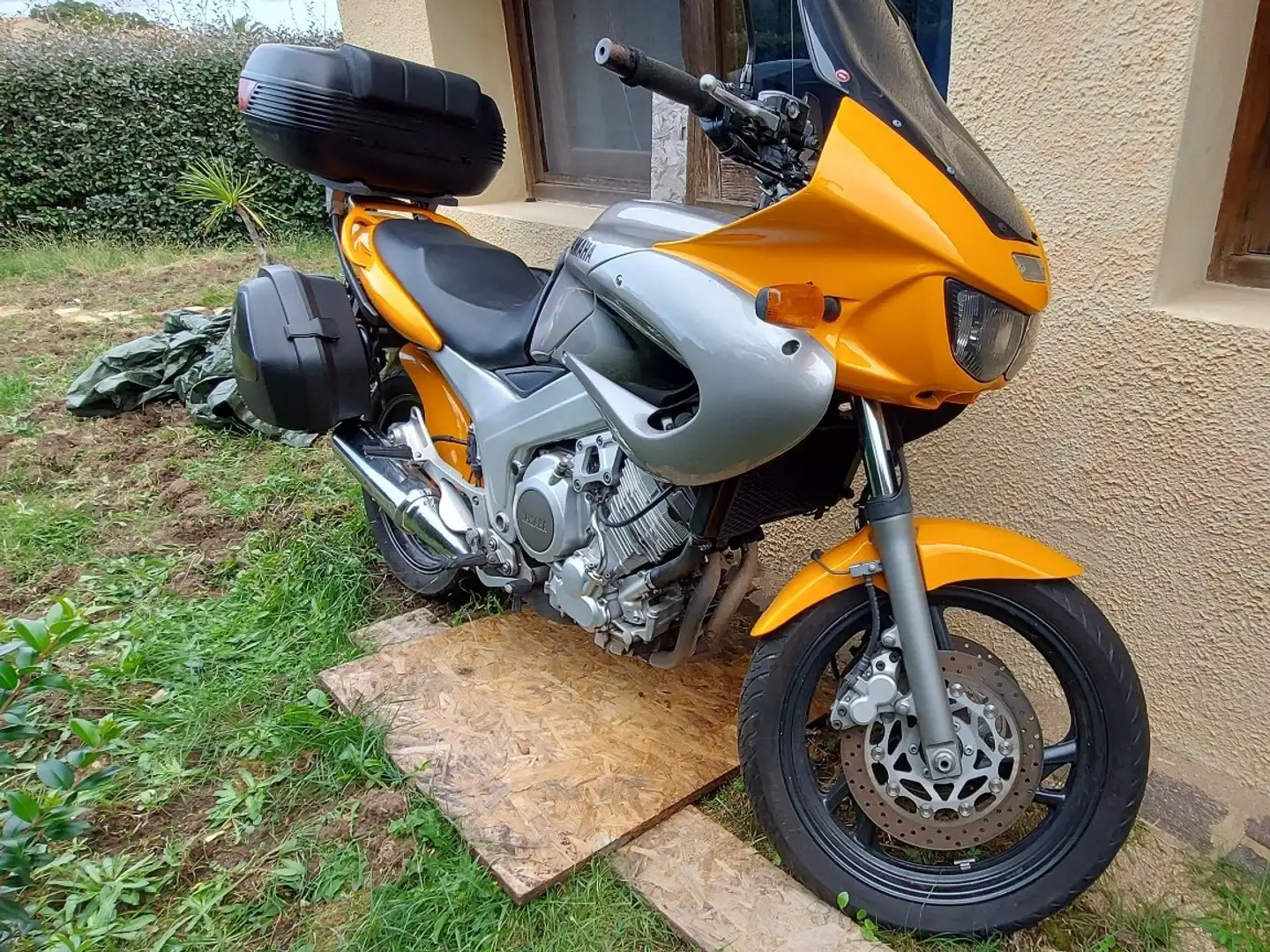 Yamaha TDM 850 Arancione - 1