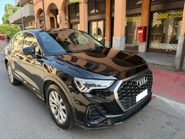 Audi Q3 Q3 2022 Sportback 35 1.5 tfsi mhev Business Plus s-tronic