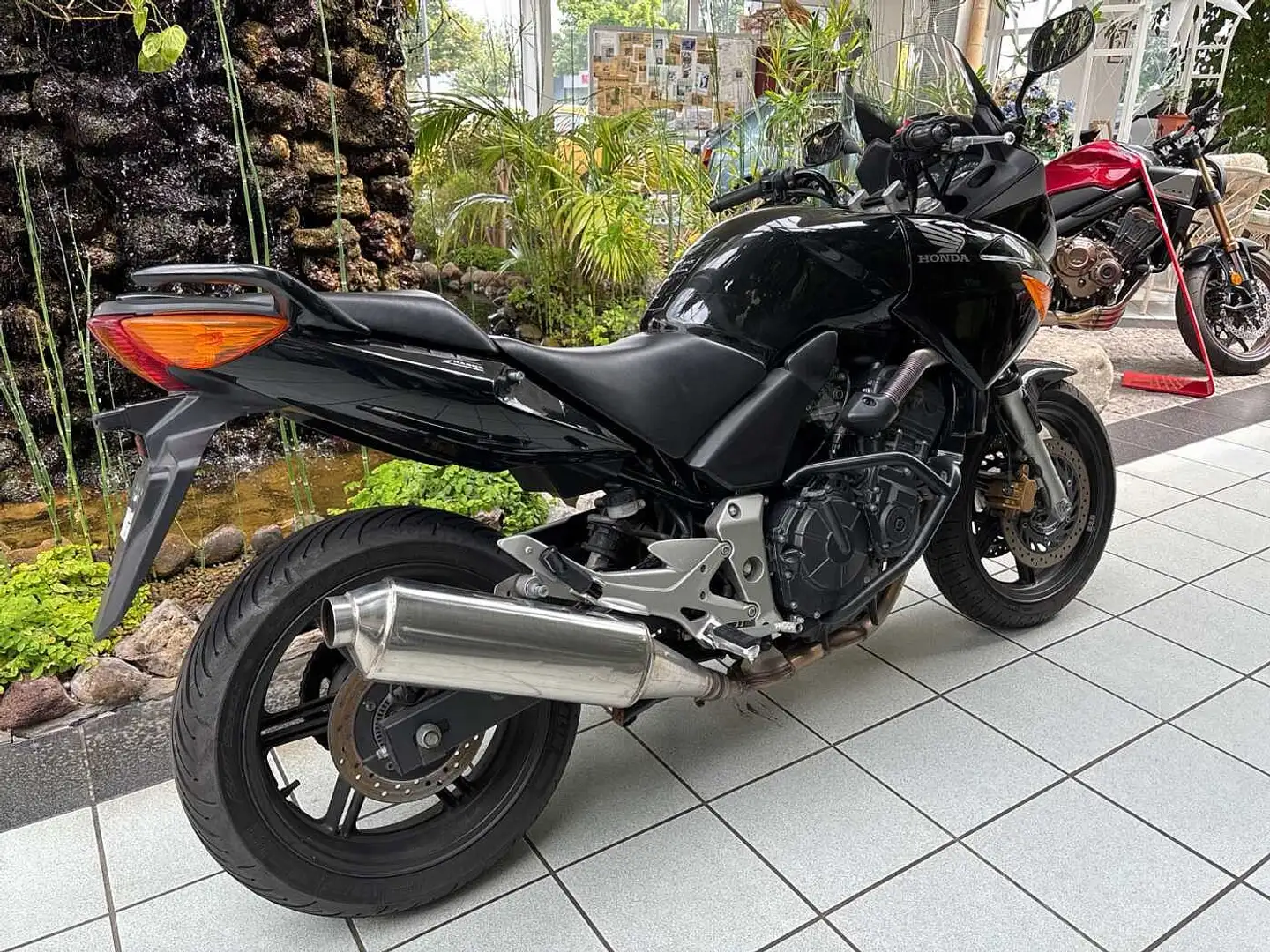 Honda CBF 600 Negro - 2