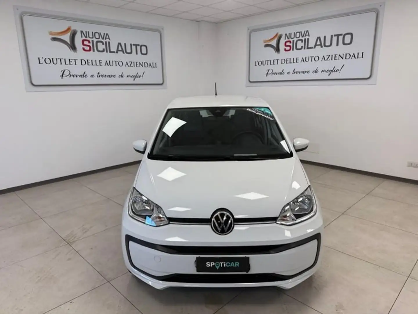 Volkswagen up! 5p 2017 5p 1.0 evo Move 65cv Bianco - 1