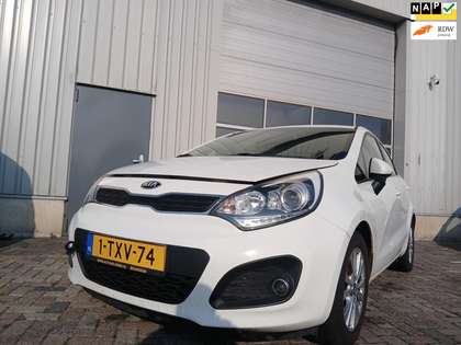 Kia Rio 1.2 CVVT World Cup Edition - Airco - Schade - Star
