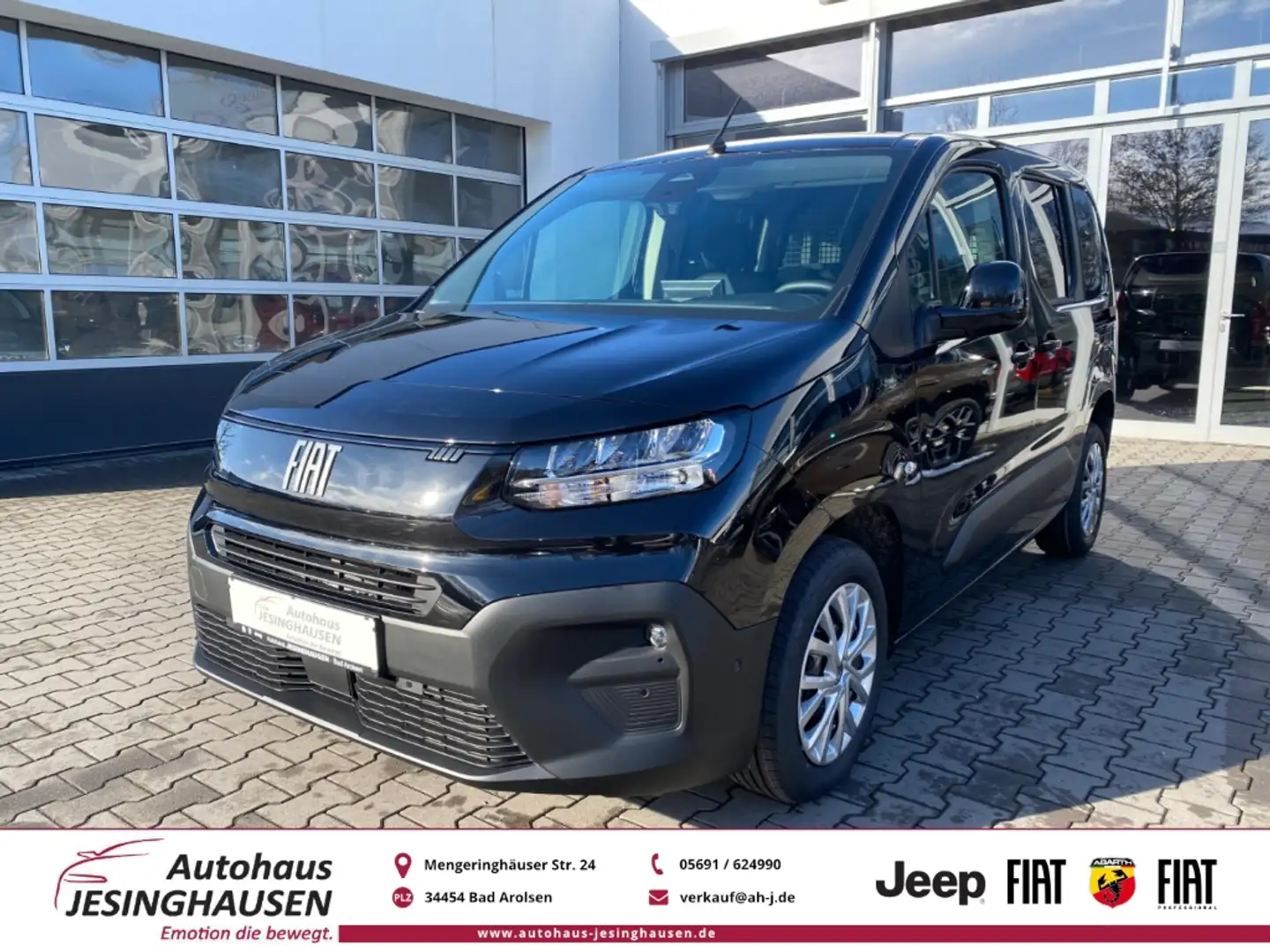 Fiat Doblo Kombi L1H1 1.5 Diesel Navi Ausst. Hecksch. LED Dig Schwarz - 1