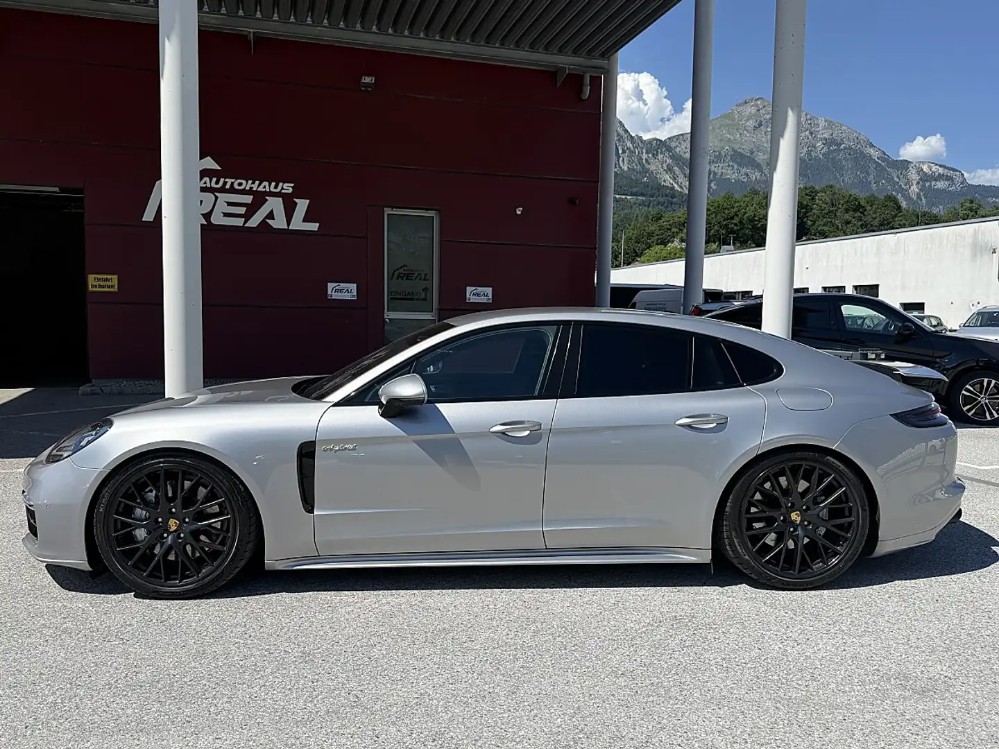 Porsche Panamera 2.9 4 E-Hybrid GT-Silver / Porsche Servicegepfl... Silber - 2