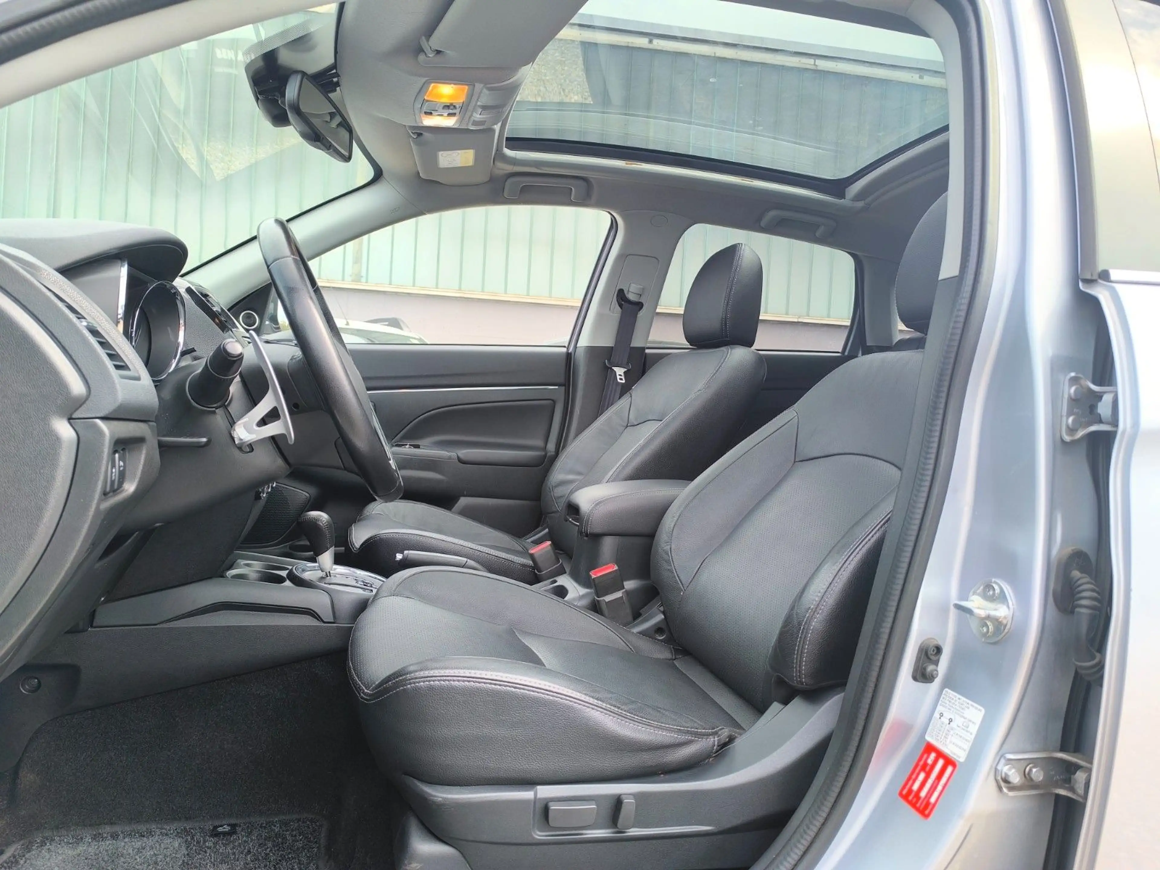 Mitsubishi ASX Top 4WD PANO°Kamera°Navi°AHK°AT°E6°Sthz°BT°D — photo 7