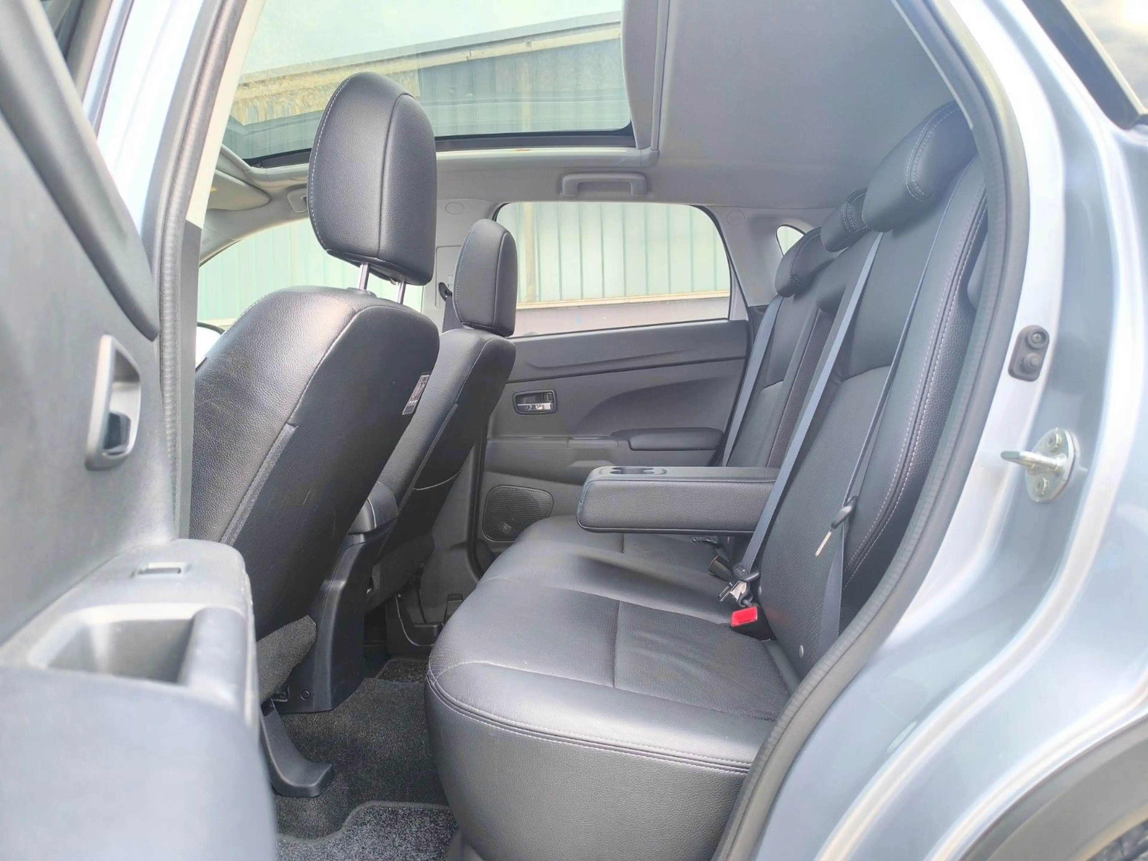Mitsubishi ASX Top 4WD PANO°Kamera°Navi°AHK°AT°E6°Sthz°BT°D — photo 8