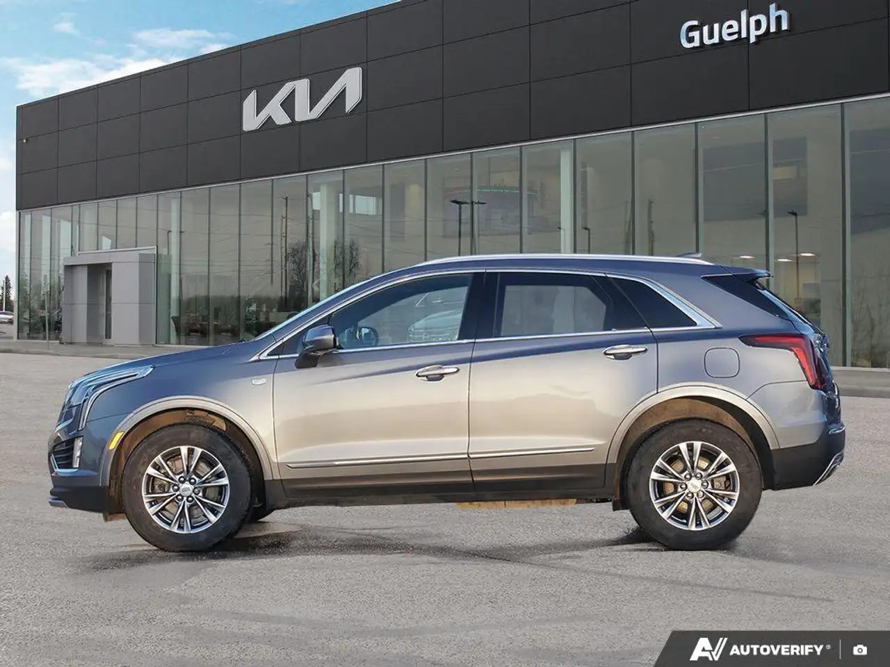 Cadillac XT5 снимка Cadillac XT5