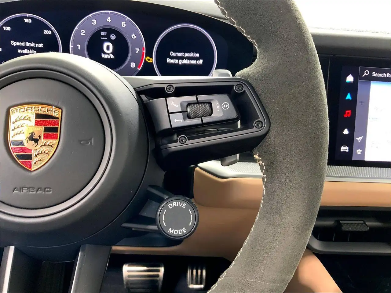 Porsche Cayenne снимка Porsche Cayenne