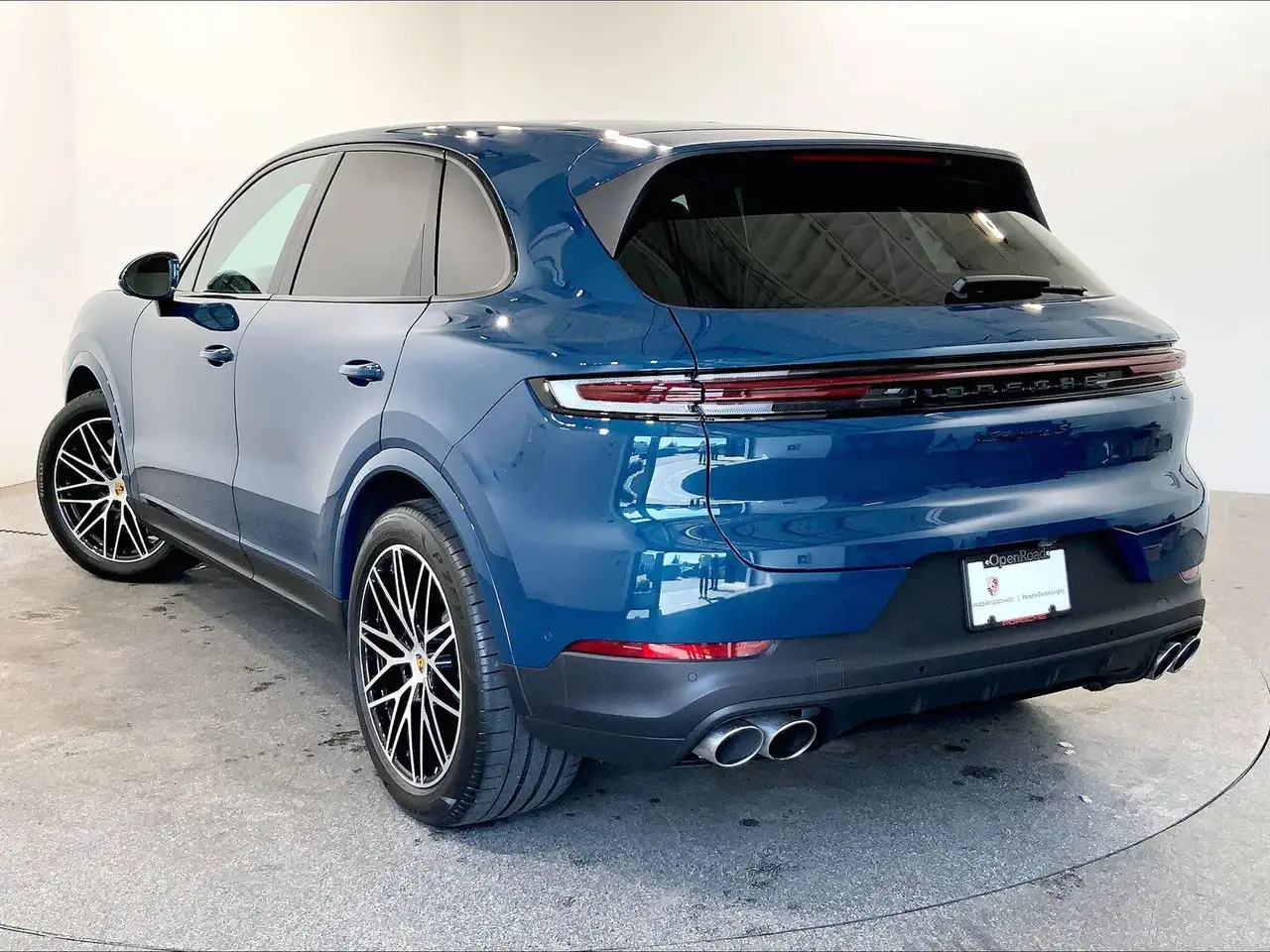 Porsche Cayenne снимка Porsche Cayenne
