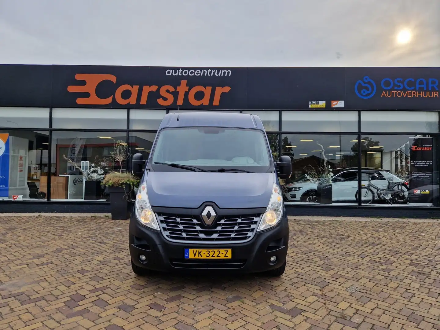 Renault Master T33 2.3 dCi L2H2|AUTOMAAT|AIRCO|PDC|CRUISE| Blau - 2