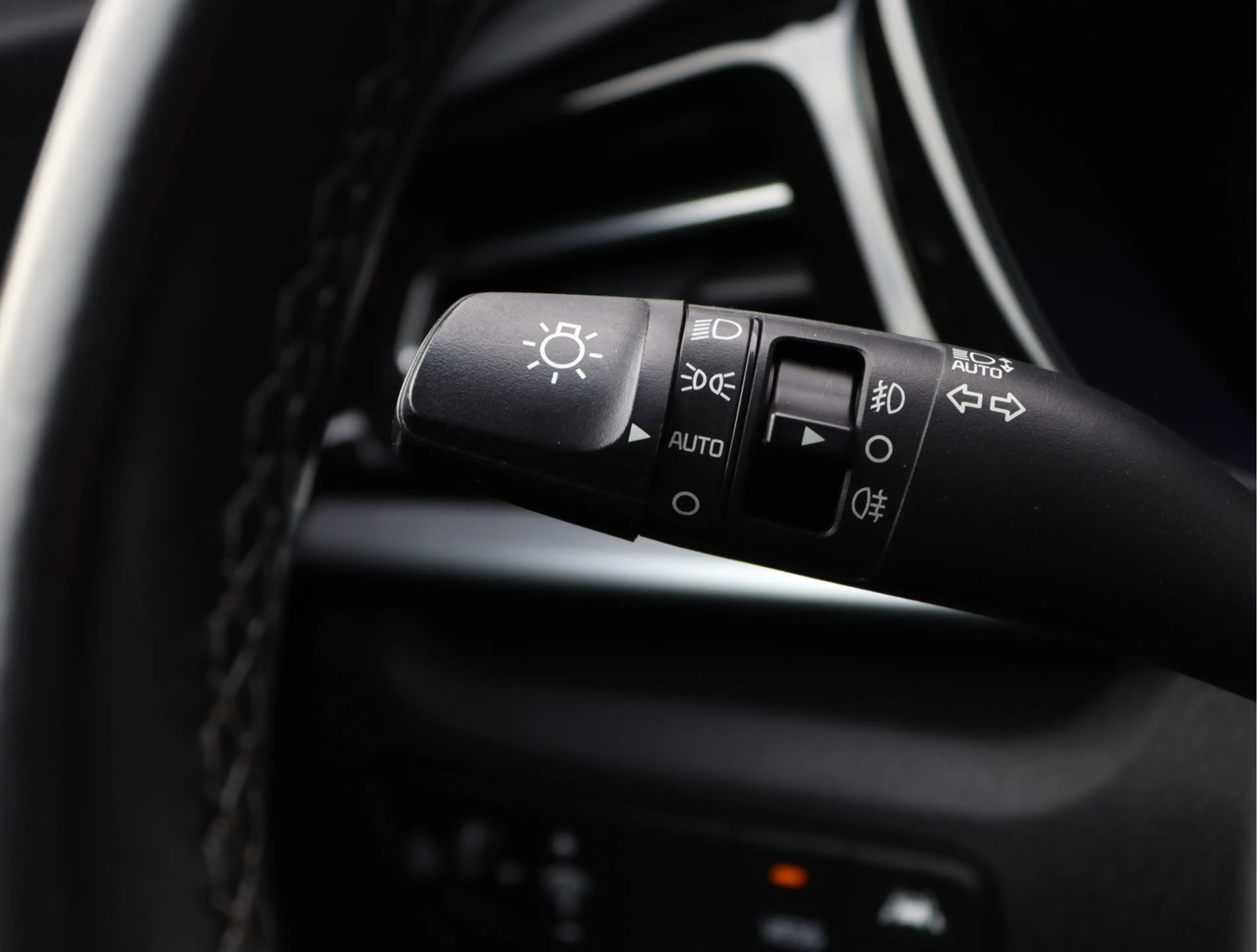 Kia Niro 1.6 GDi PHEV | SOH 85,5% | Plug-in Hybrid | Camera — photo 32