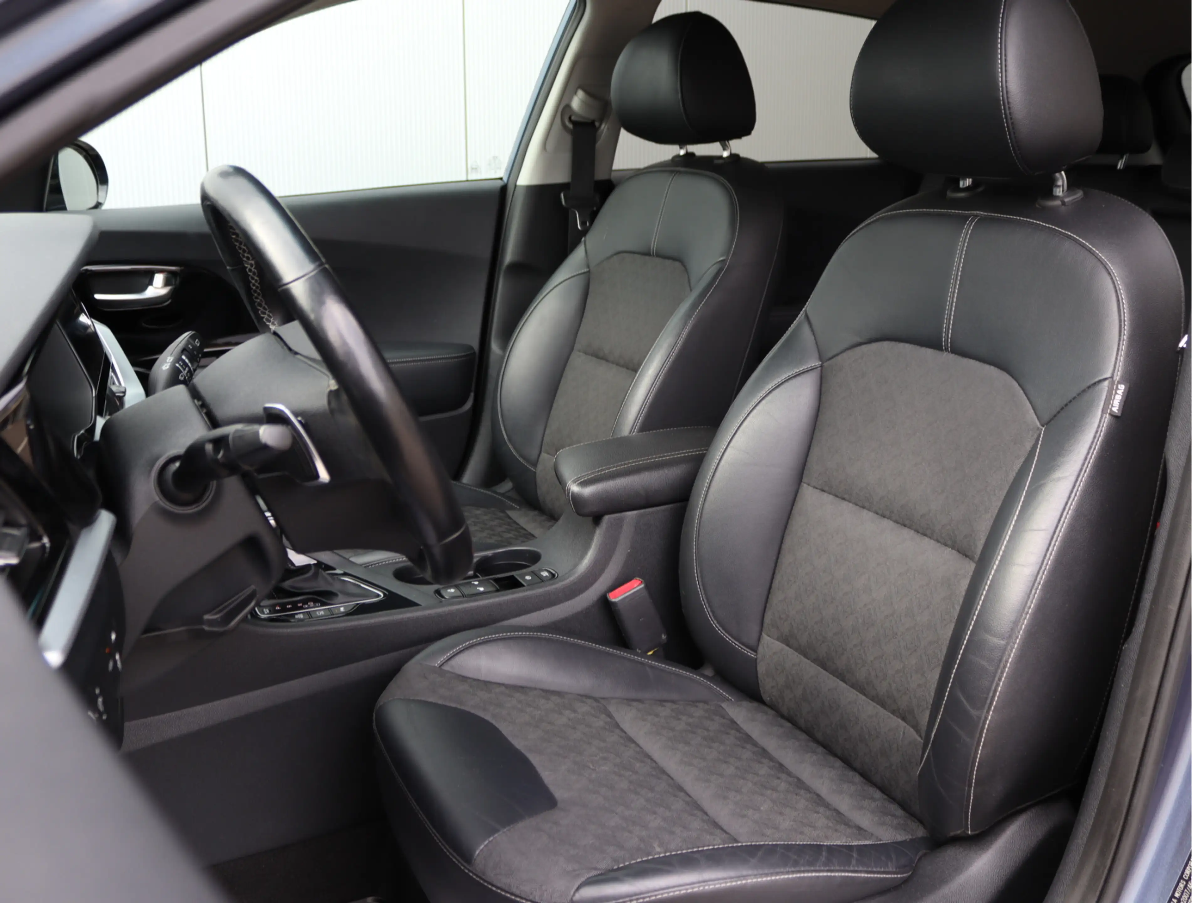 Kia Niro 1.6 GDi PHEV | SOH 85,5% | Plug-in Hybrid | Camera — photo 5