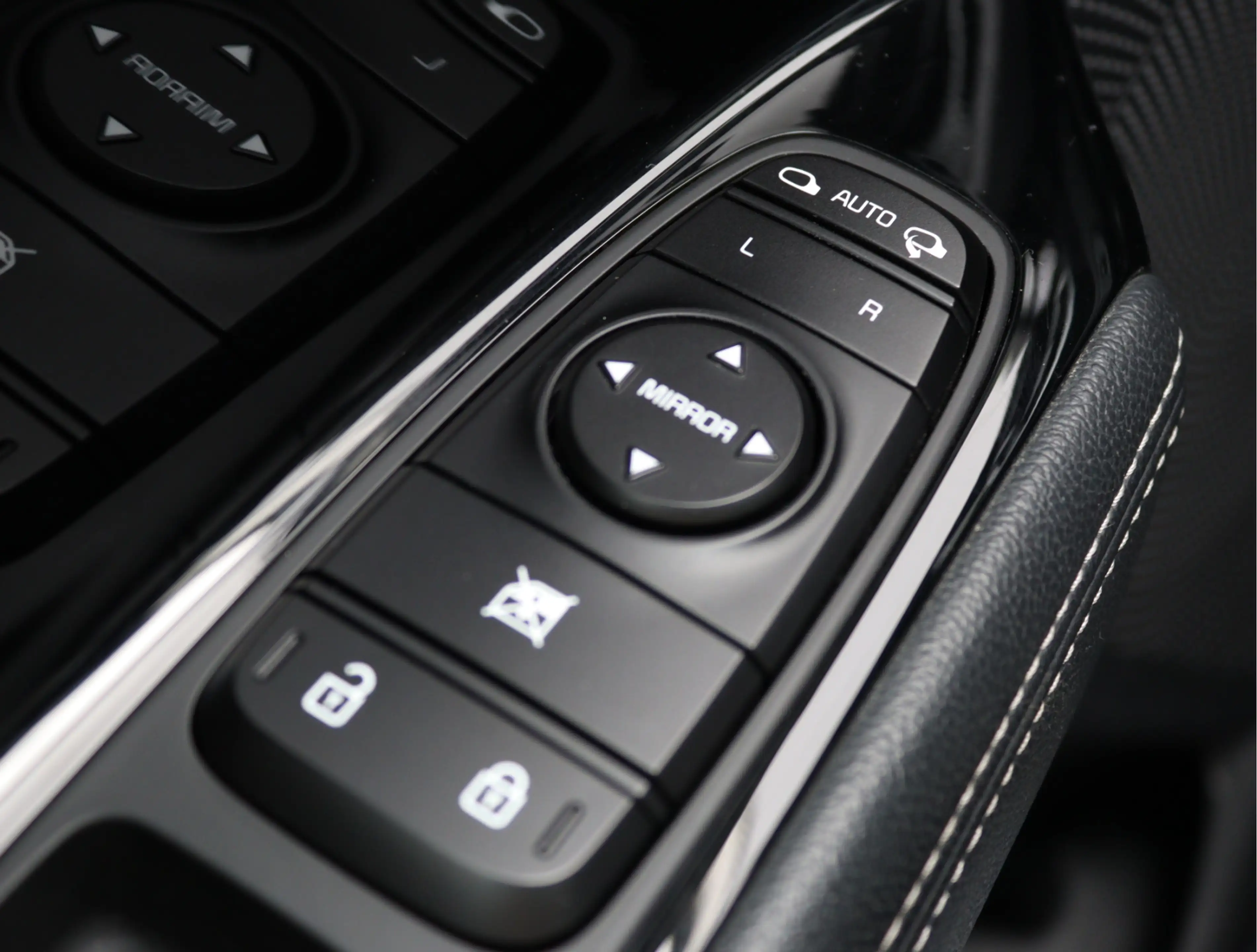 Kia Niro 1.6 GDi PHEV | SOH 85,5% | Plug-in Hybrid | Camera — photo 29