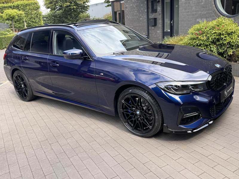 BMW 330 3-serie Touring 330e High Executive M Sport Pano H — photo 16