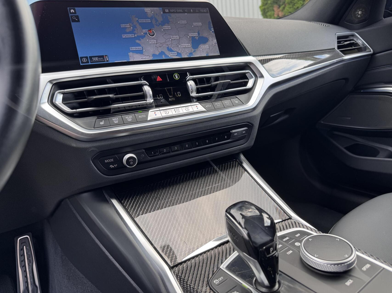 BMW 330 3-serie Touring 330e High Executive M Sport Pano H — photo 32