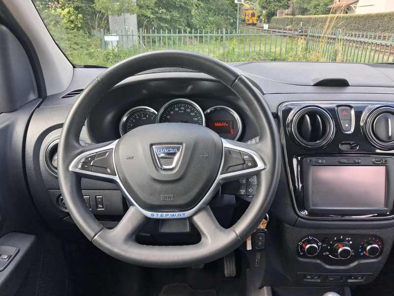 Dacia Lodgy 1.2 TCe Série Limitée Stepway 7pers. 56000km!! ALL — photo 12