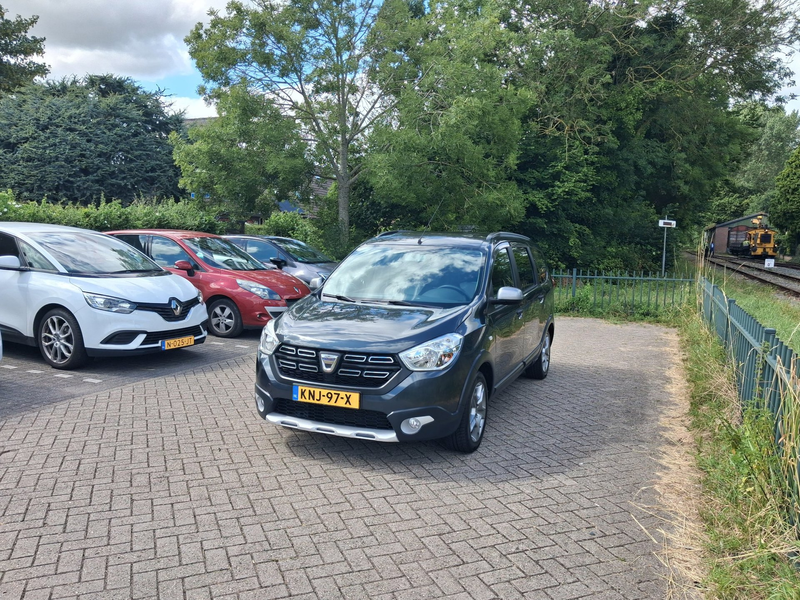 Dacia Lodgy 1.2 TCe Série Limitée Stepway 7pers. 56000km!! ALL — photo 3