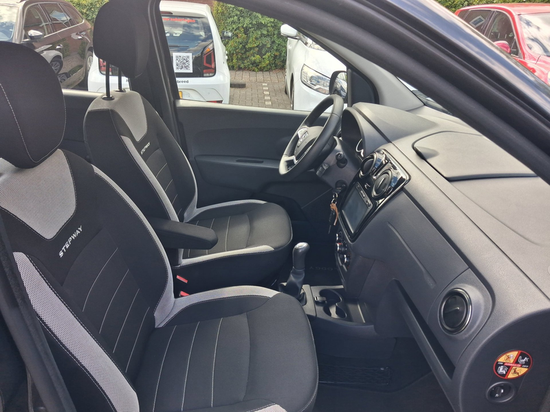 Dacia Lodgy 1.2 TCe Série Limitée Stepway 7pers. 56000km!! ALL — photo 26